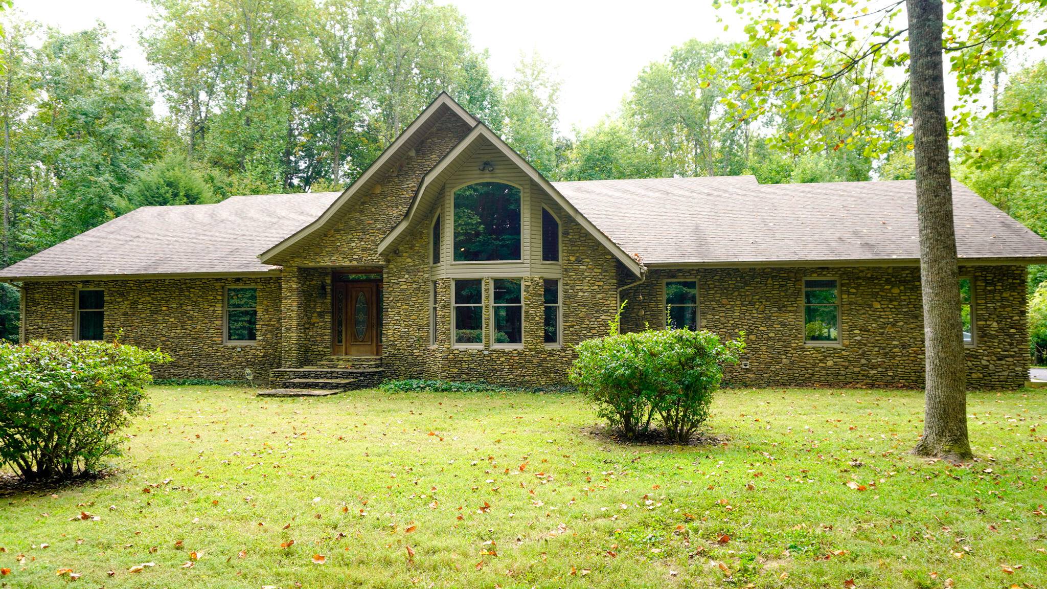 Russell Springs, KY 42642,100 Rippetoe Woods Lane