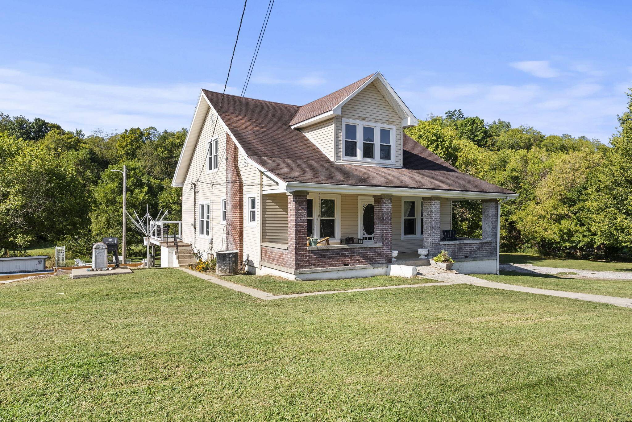 Sadieville, KY 40370,2707 Davis Road