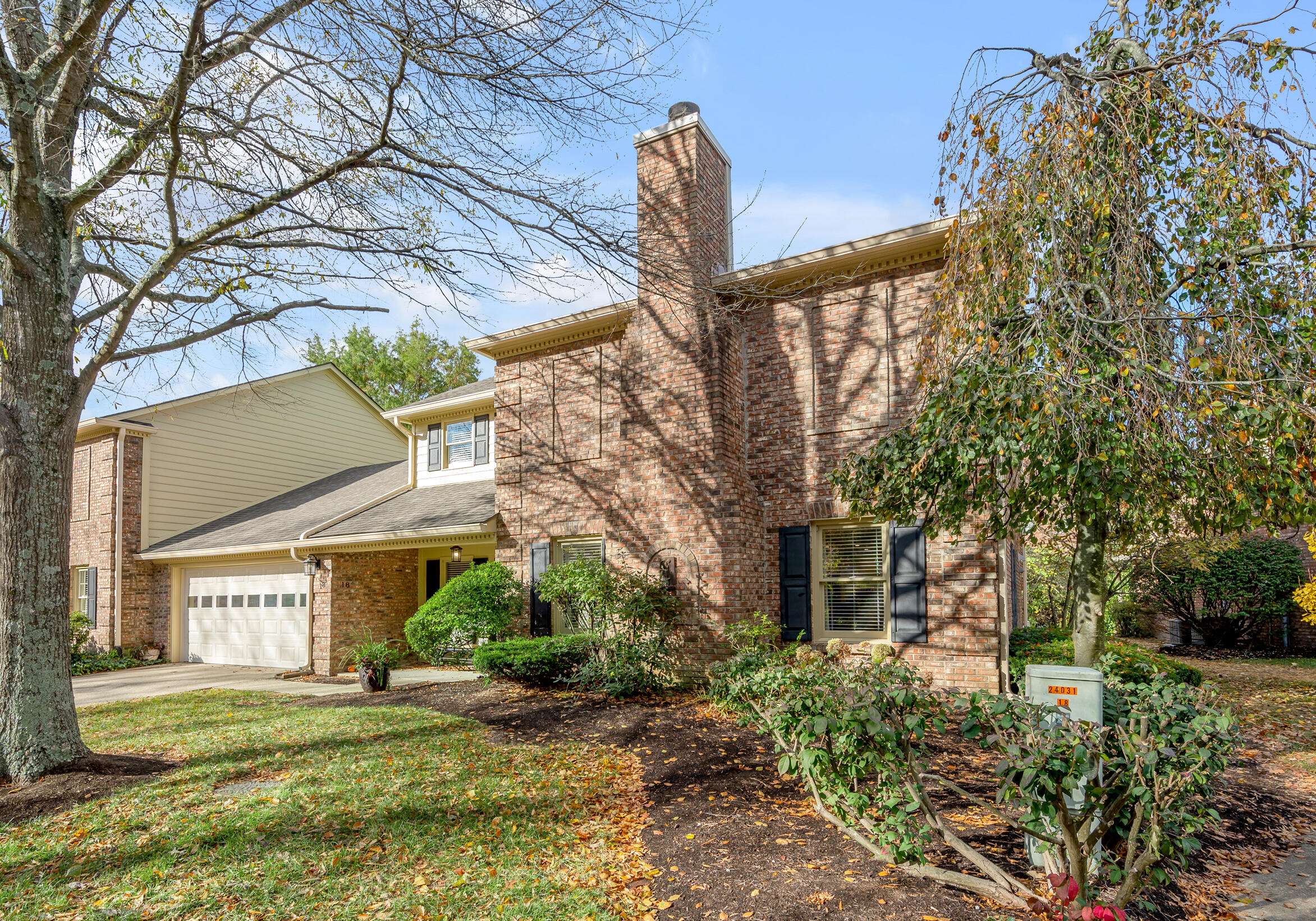 Lexington, KY 40502,260 Old Mt Tabor Road #18