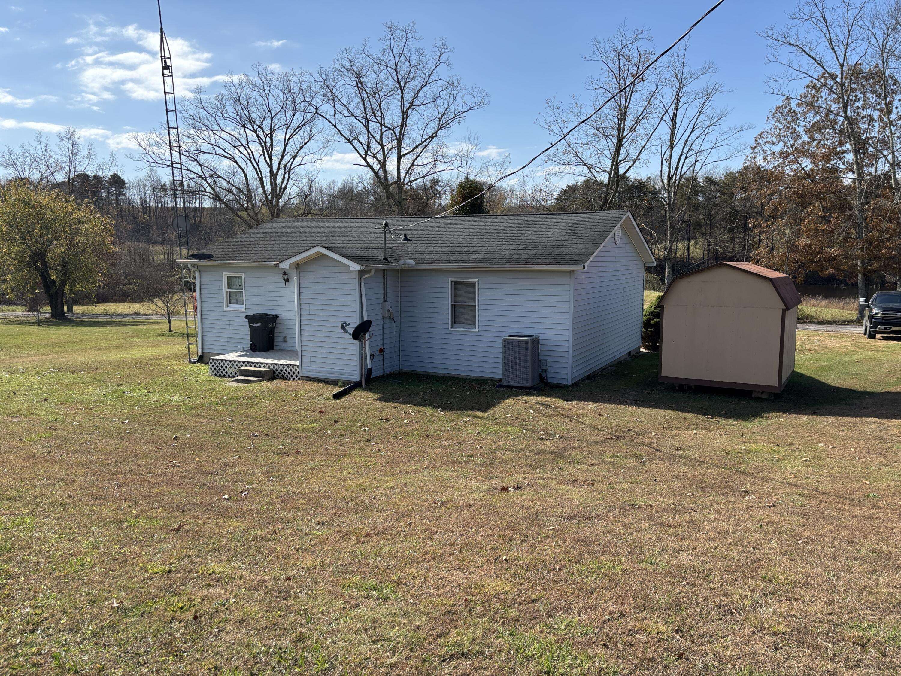 London, KY 40744,520 Roark Road