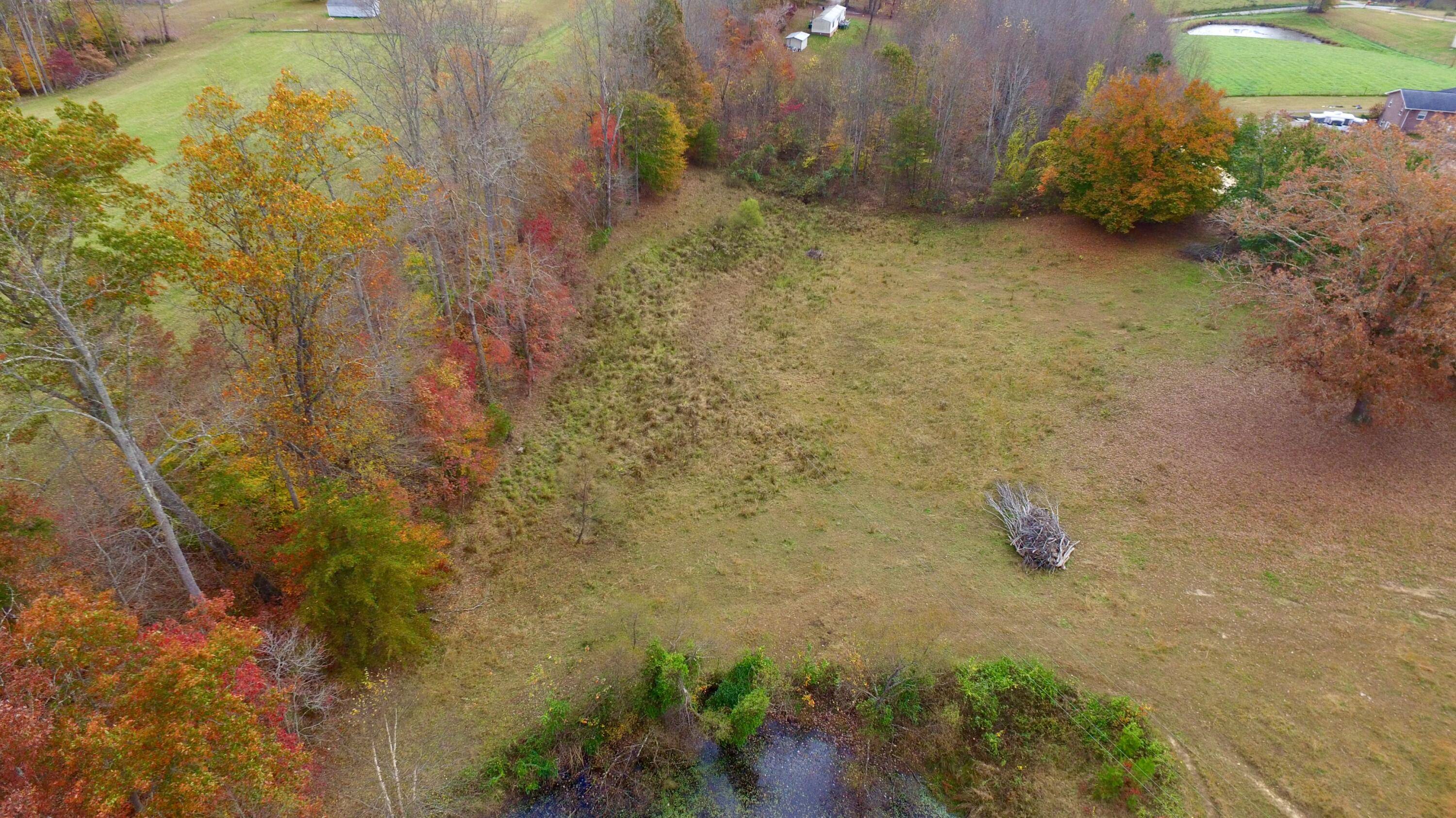 Lily, KY 40740,9999 Echo Valley Road