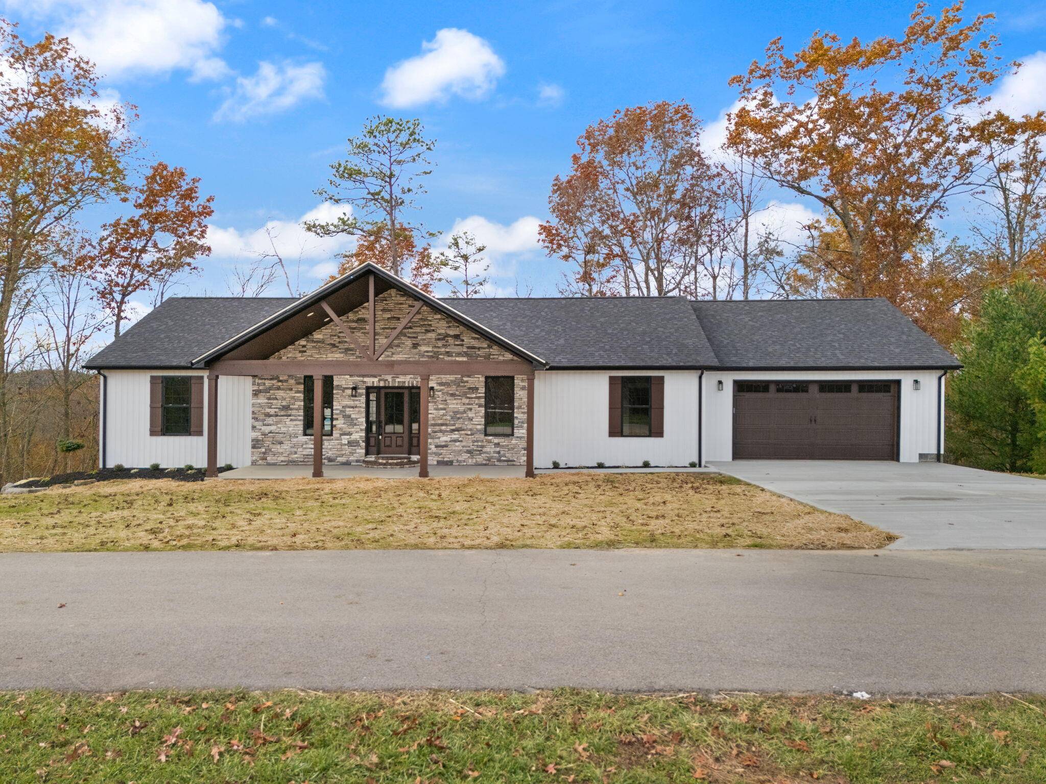 East Bernstadt, KY 40729,576 Norwood Drive