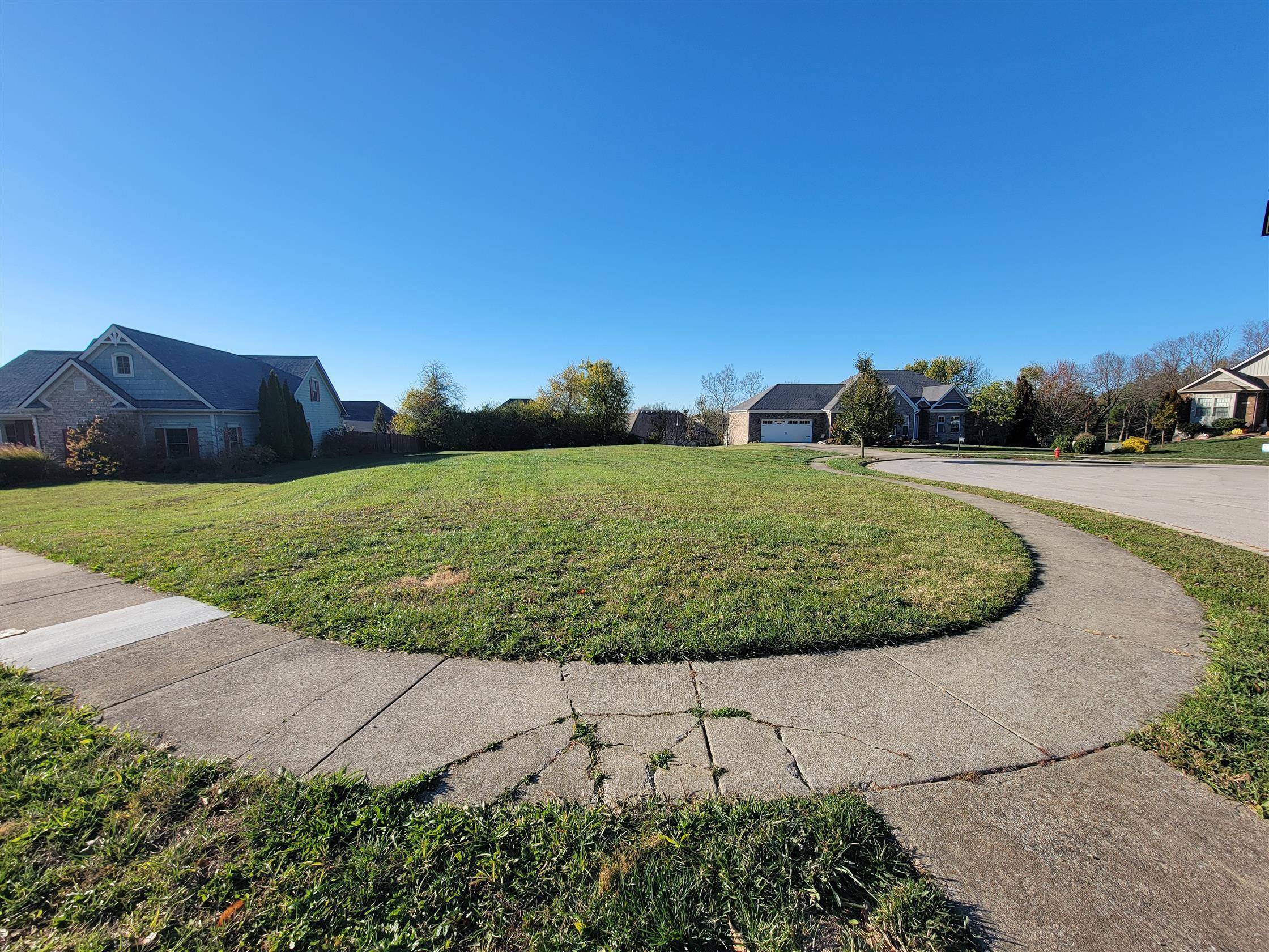 Versailles, KY 40383,7046 Arbor Meadow Way