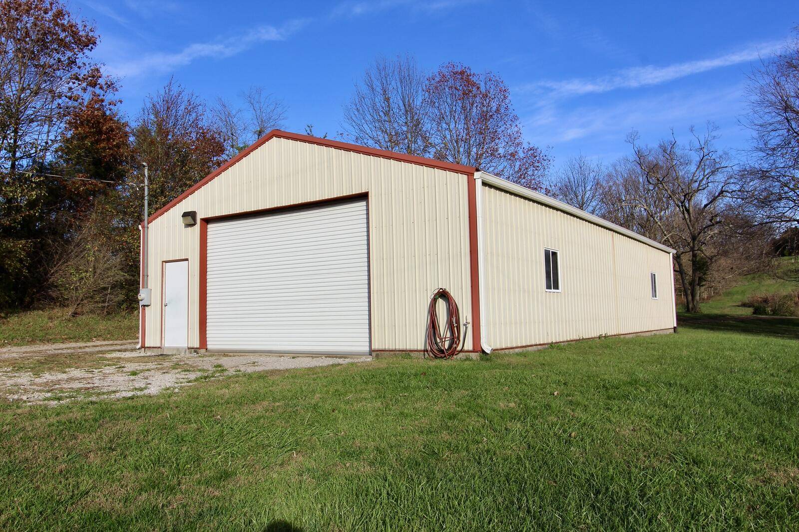 Winchester, KY 40391,190 Privacy Lane