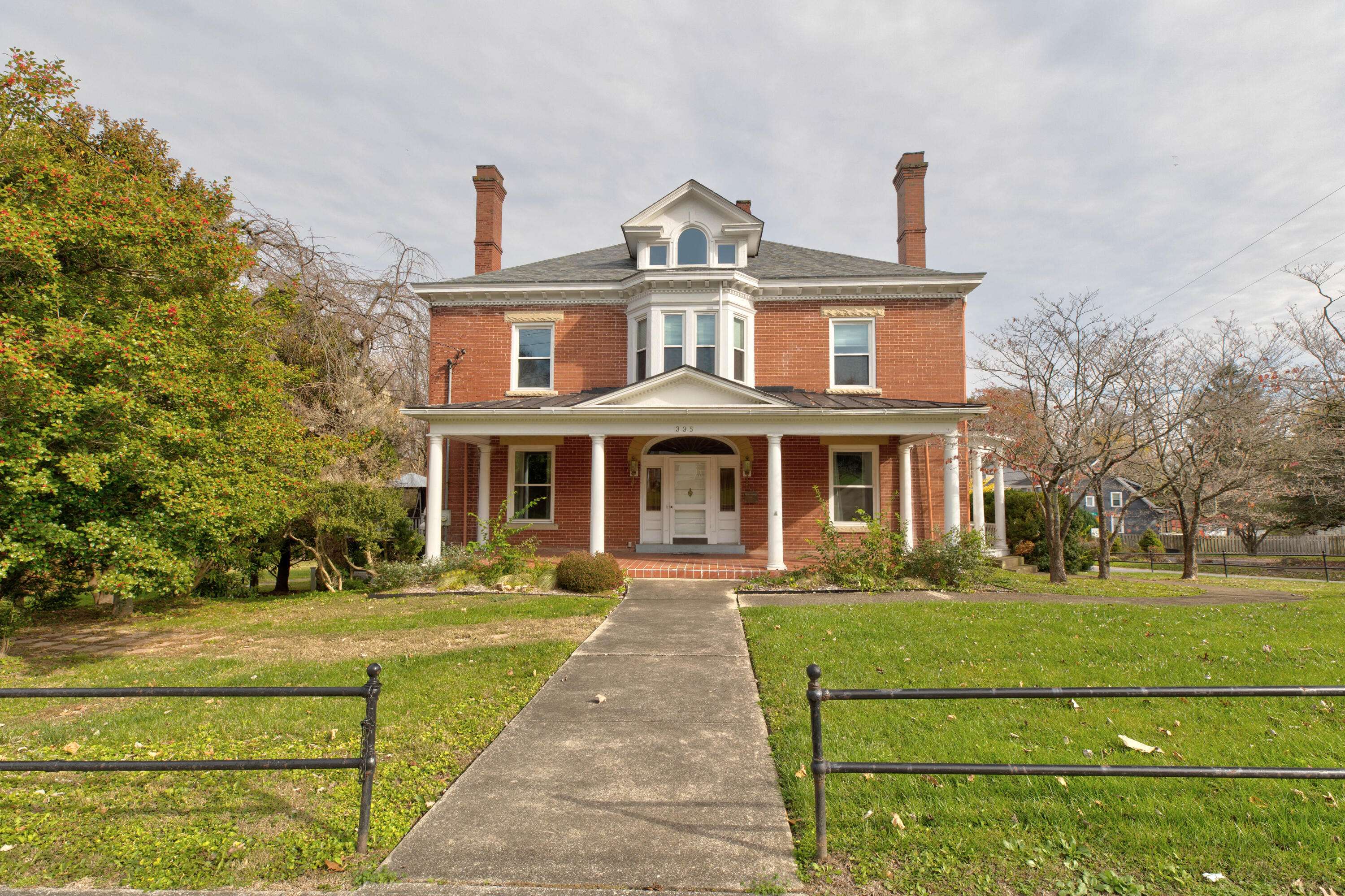 Mt Sterling, KY 40353,335 North Maysville Street