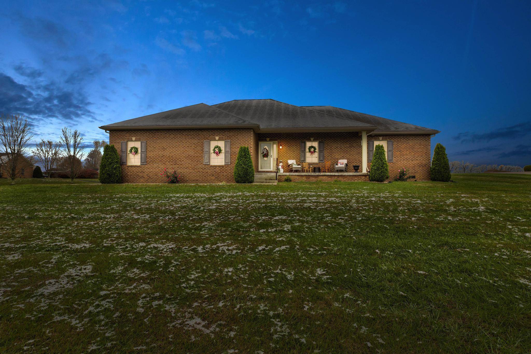 Mt Sterling, KY 40353,124 Meadow View Drive