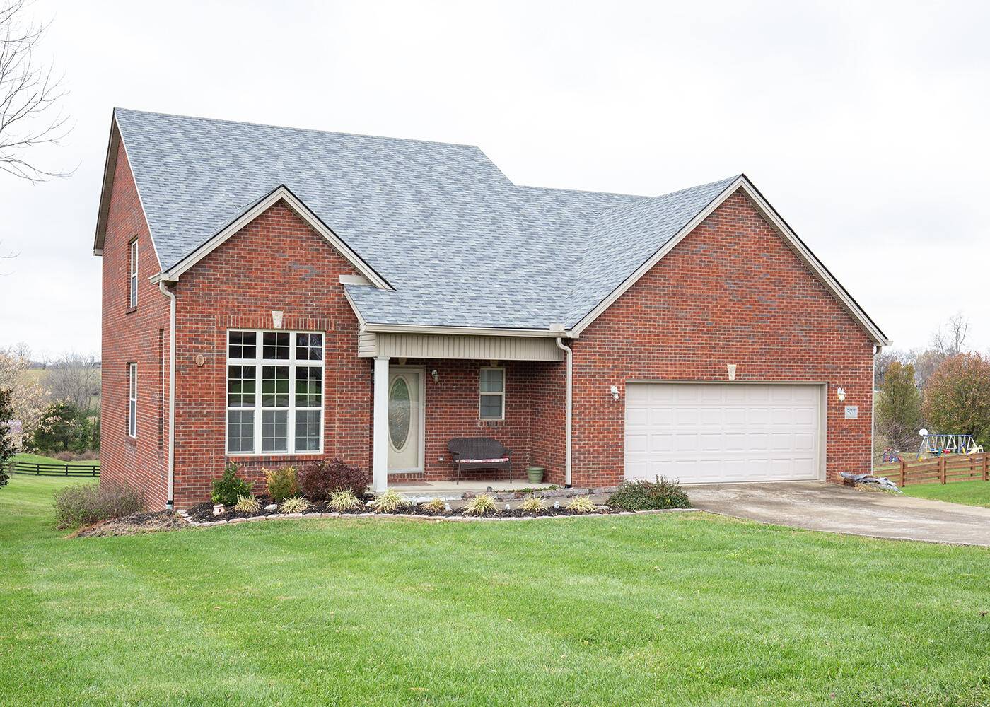 Berea, KY 40403,377 Kings Trace Drive