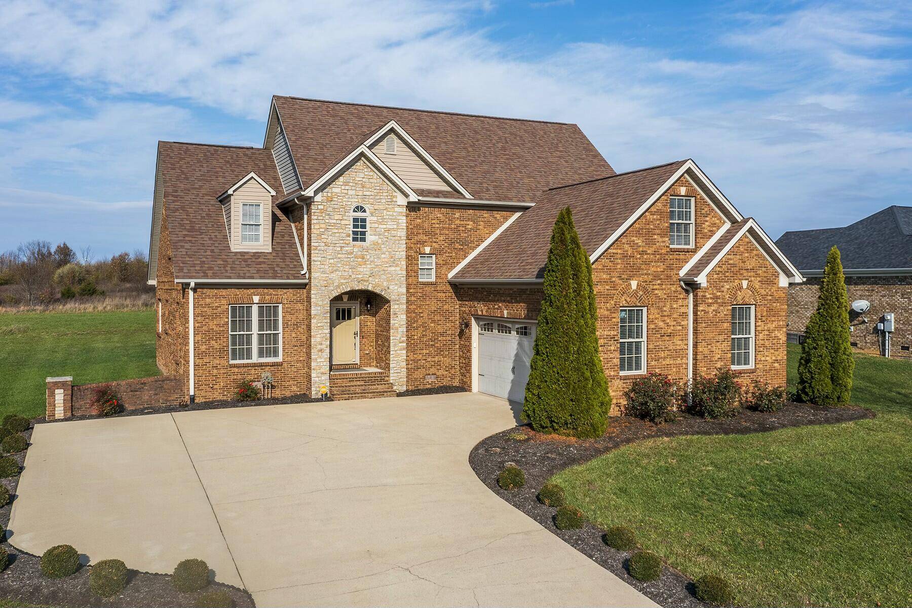 Harrodsburg, KY 40330,113 Jenn Oak Lane