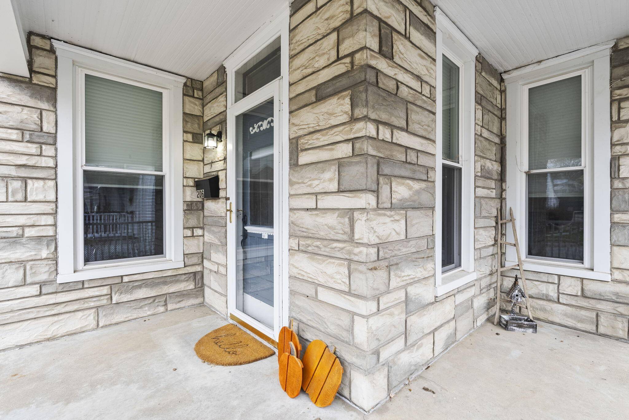 Cynthiana, KY 41031,206 Wilson Avenue