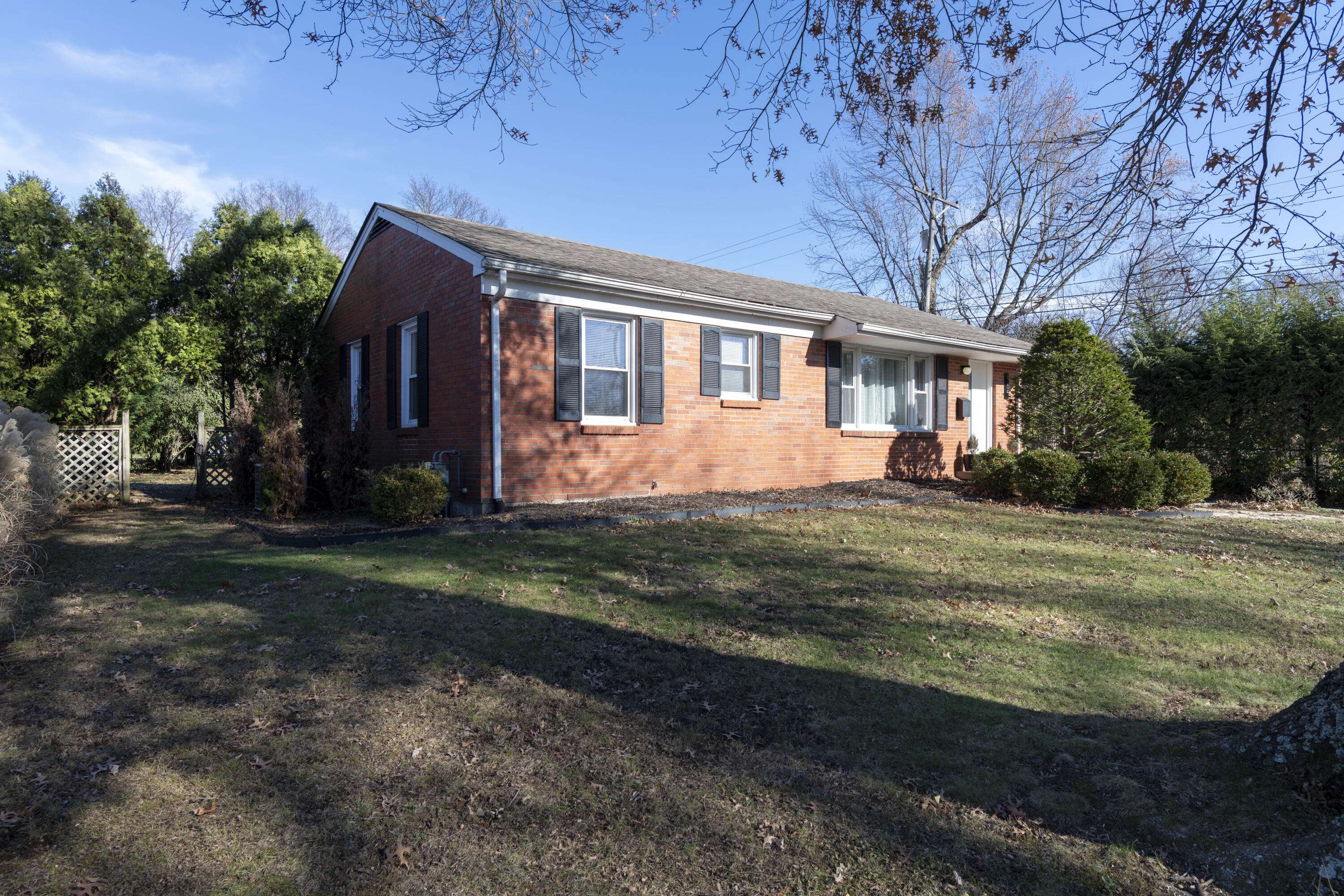 Lexington, KY 40504,965 Della Drive