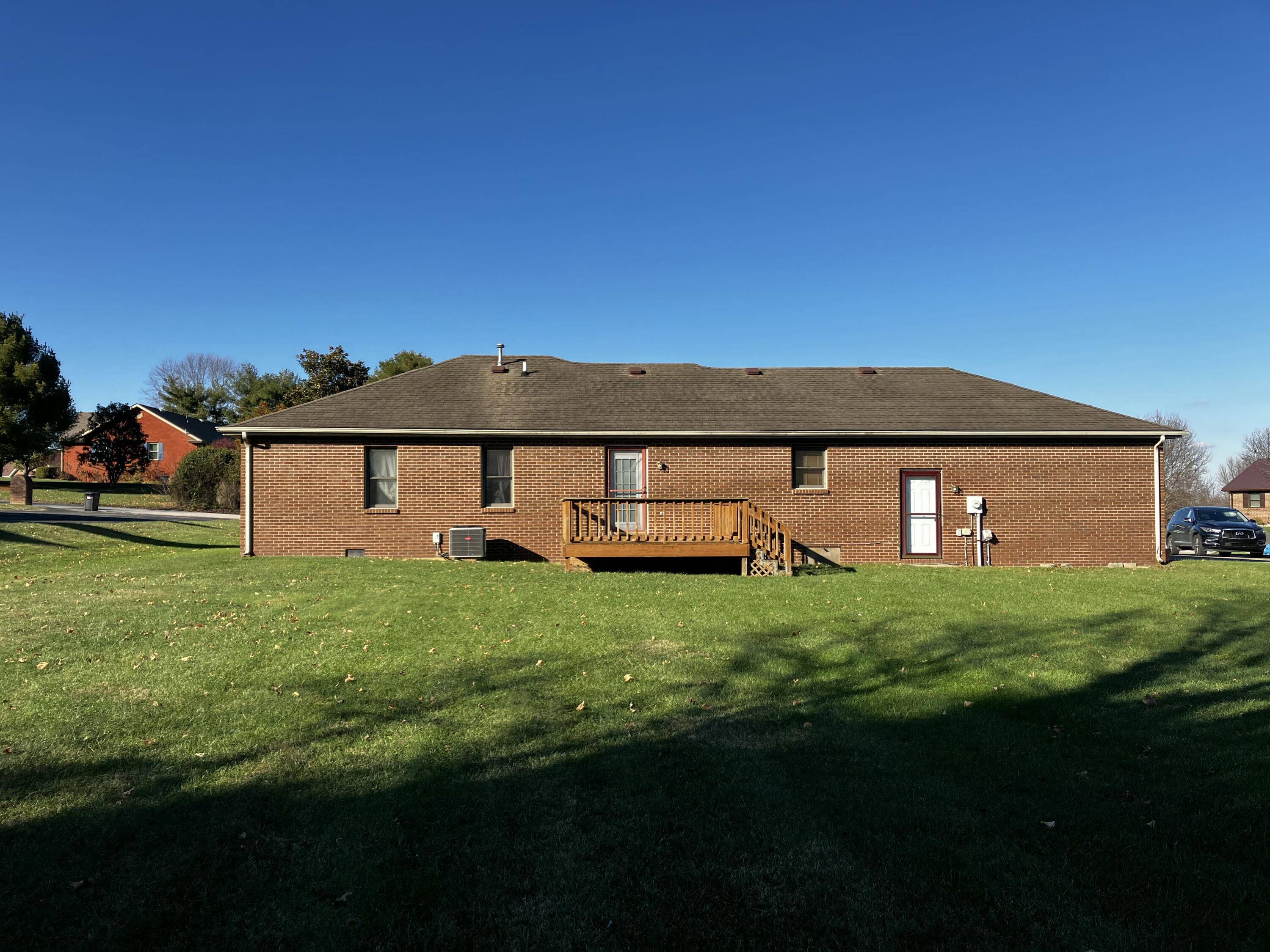 Mt Sterling, KY 40353,204 Maple Leaf Court