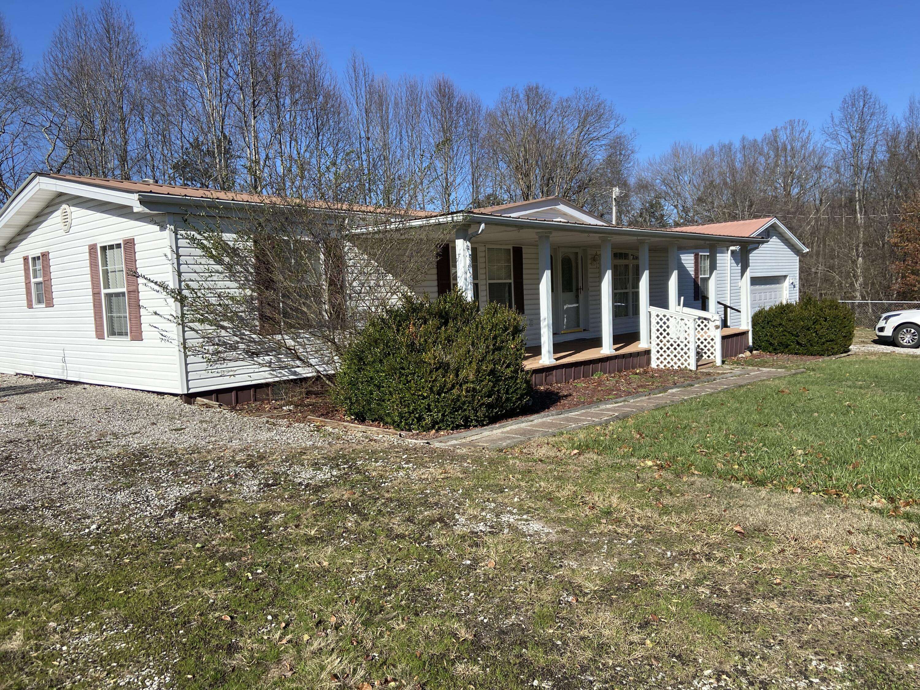 Pine Knot, KY 42635,368 Mimosa Lane