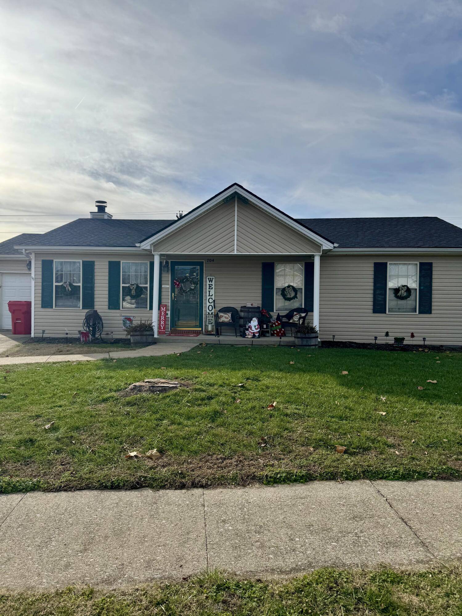 Nicholasville, KY 40356,704 Pinoak Drive