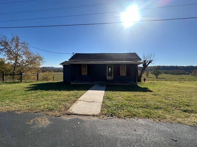 Burkesville, KY 42717,3589 Glasgow Road