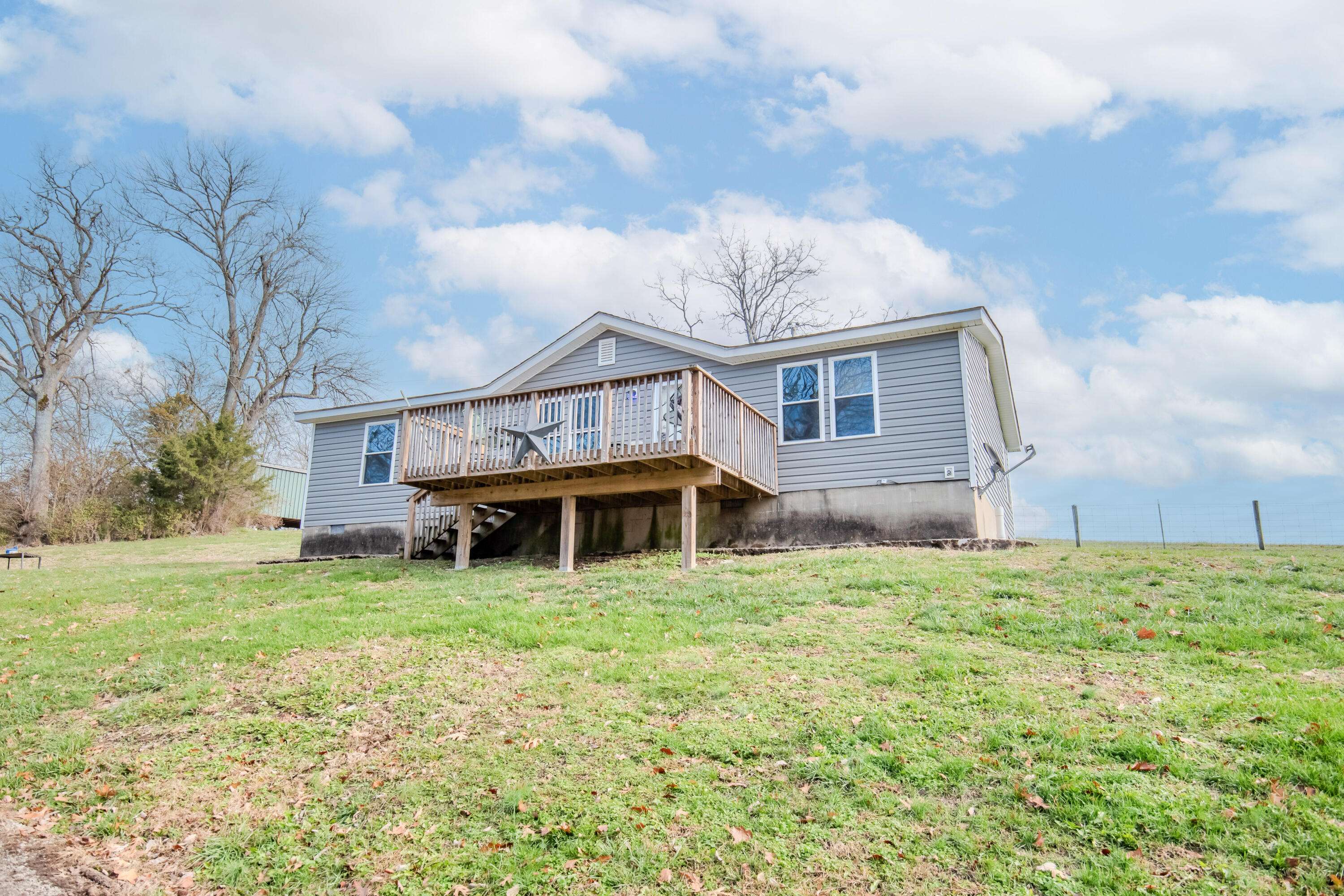 Harrodsburg, KY 40330,290 Dossett Lane