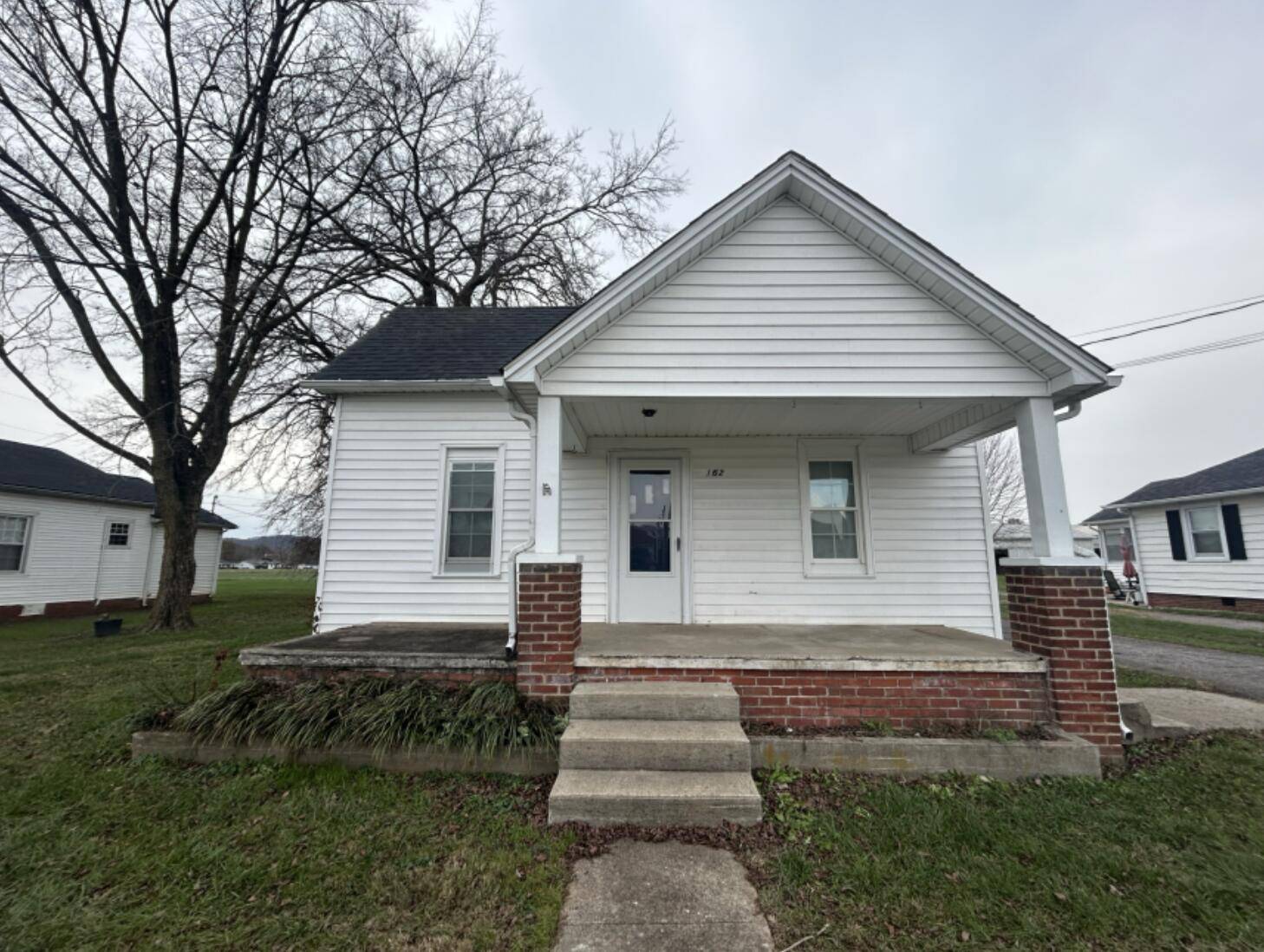 Crab Orchard, KY 40419,162 Main Street