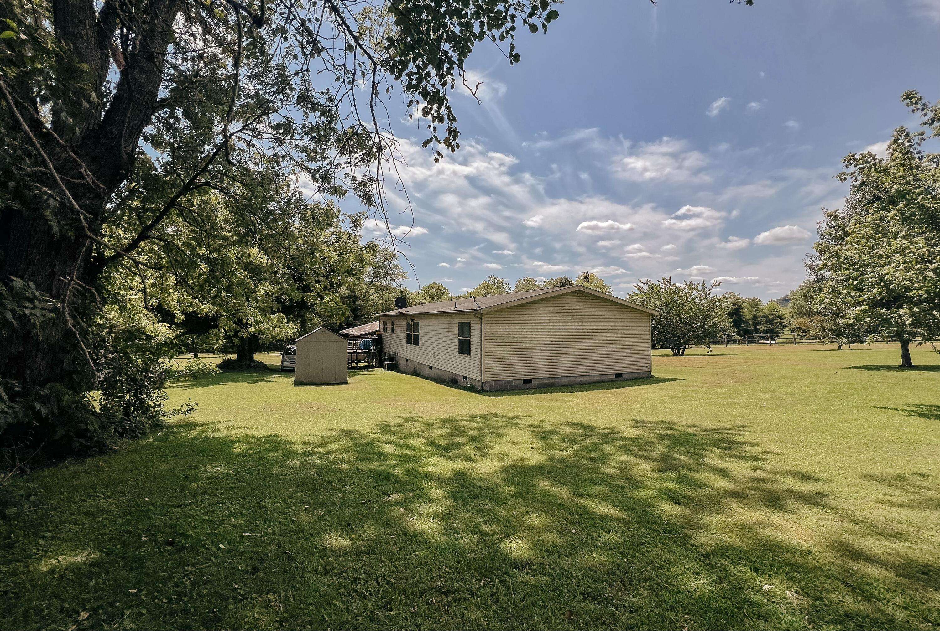 Stanton, KY 40380,482 Little North Fork Rd Road