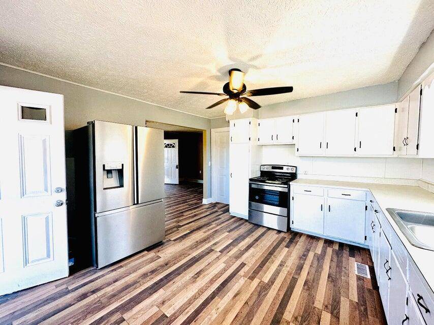 London, KY 40741,771 Parker Road