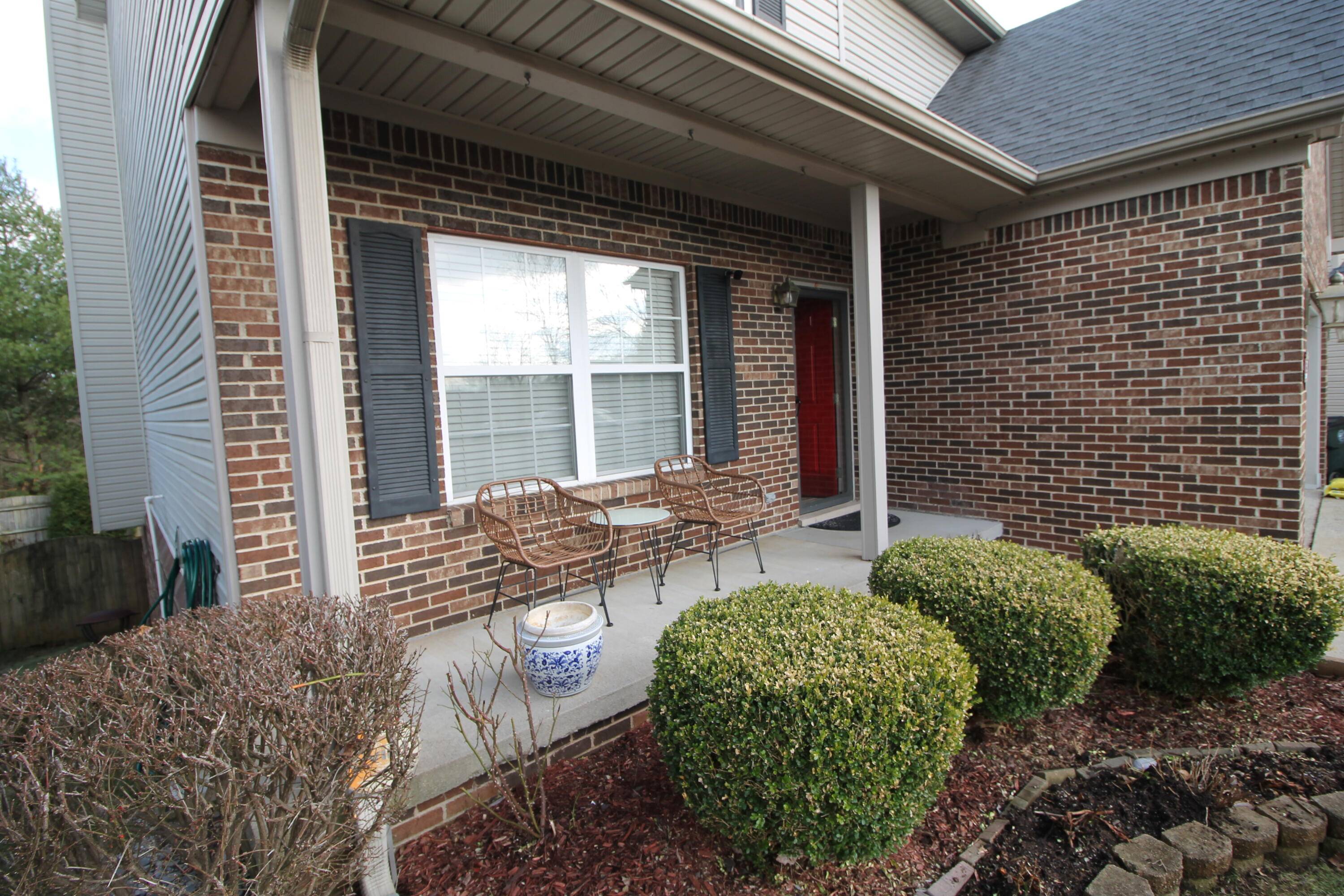 Lexington, KY 40509,393 Shoreside Drive