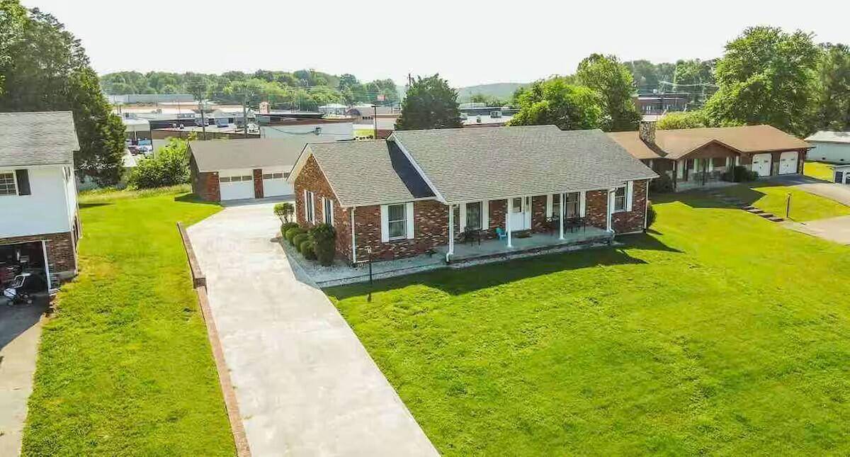 Somerset, KY 42503,248 Lakeview Drive