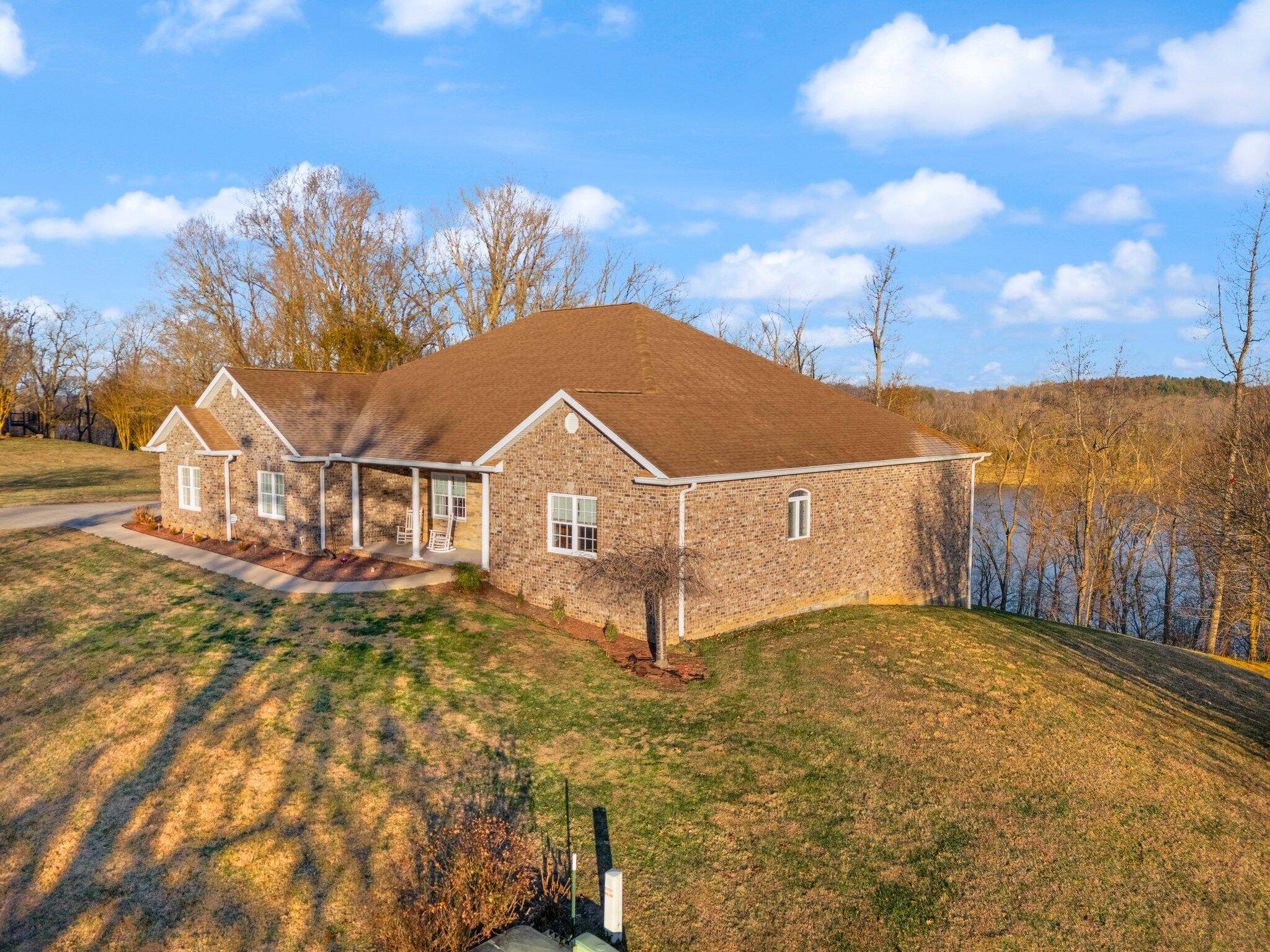 Bronston, KY 42518,466 Colson Cove Drive