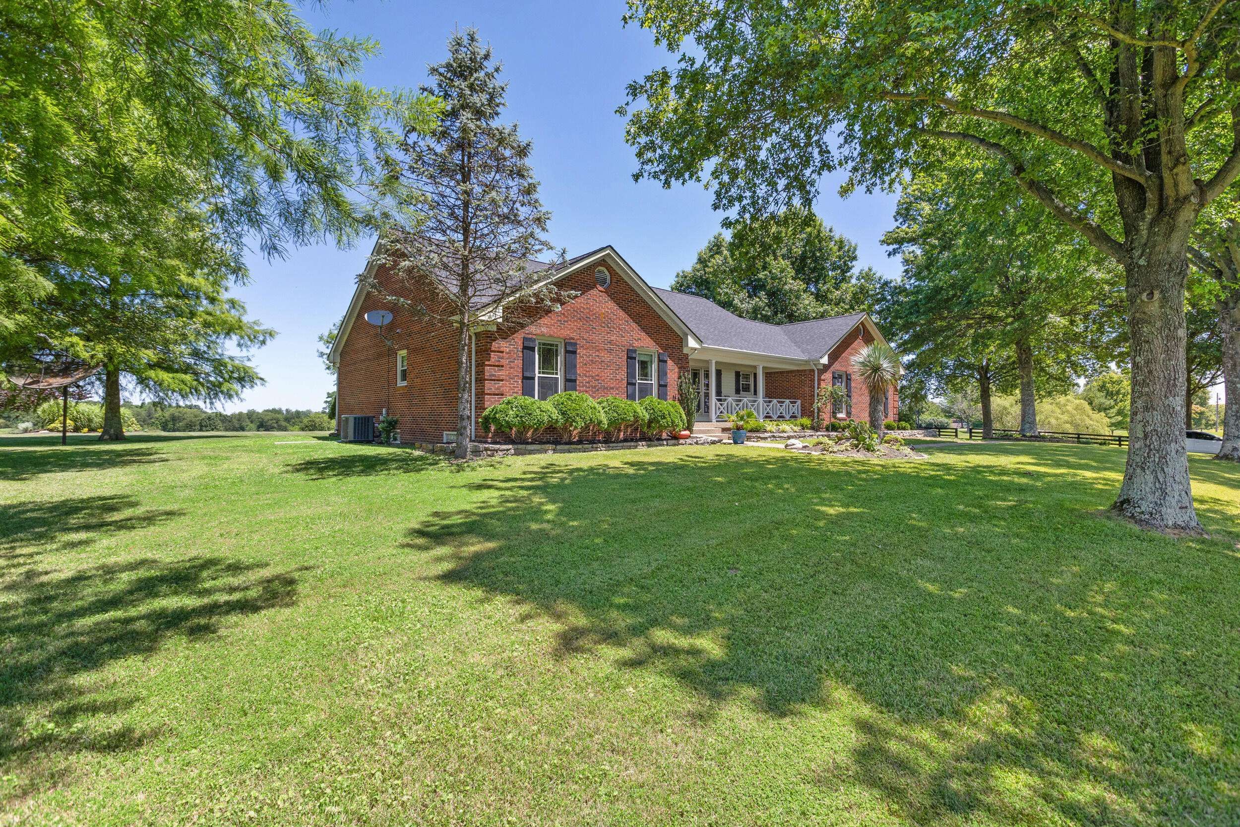 Finchville, KY 40022,1220 Fisherville Road