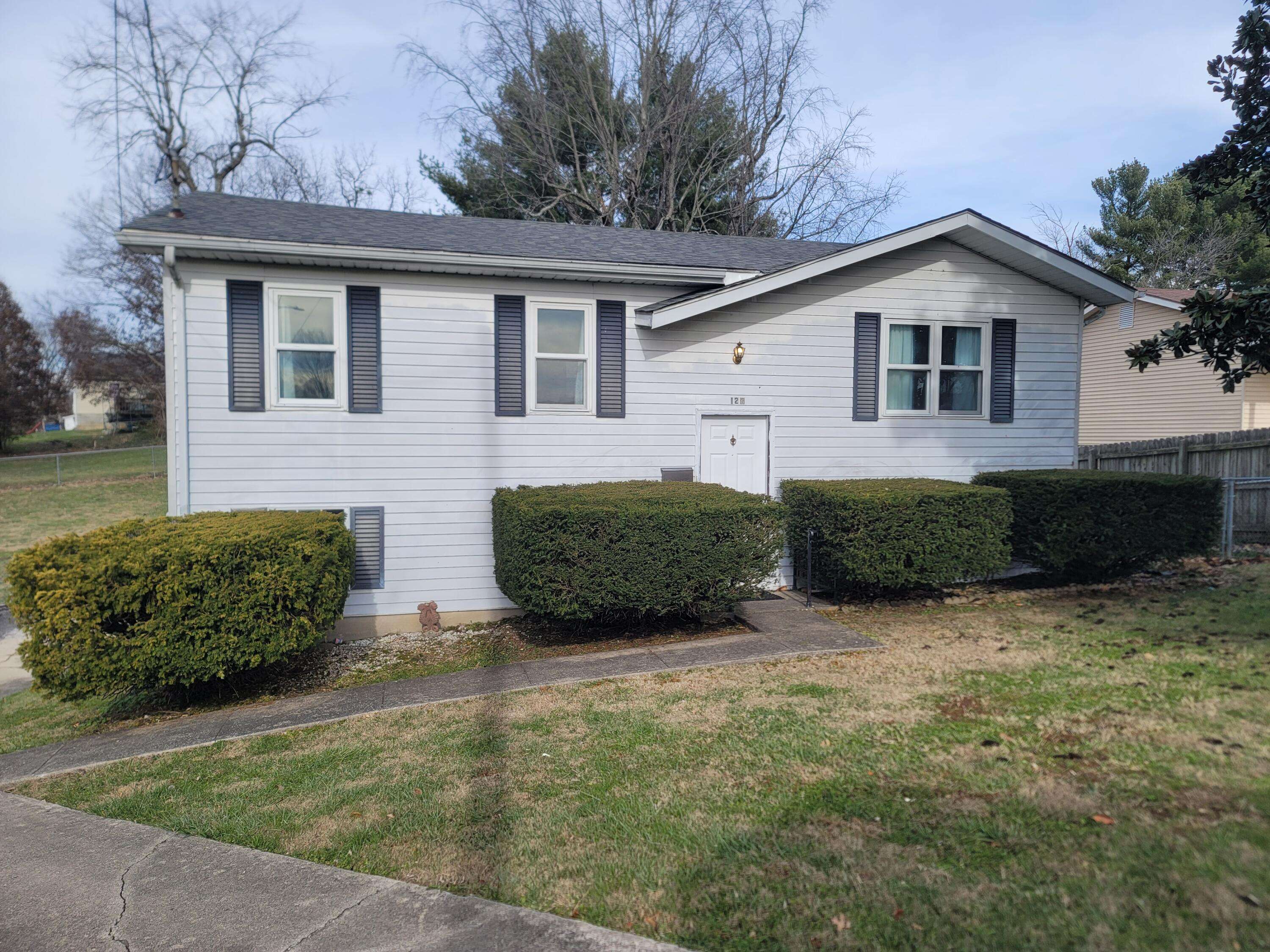 Lancaster, KY 40444,126 Woodland Avenue