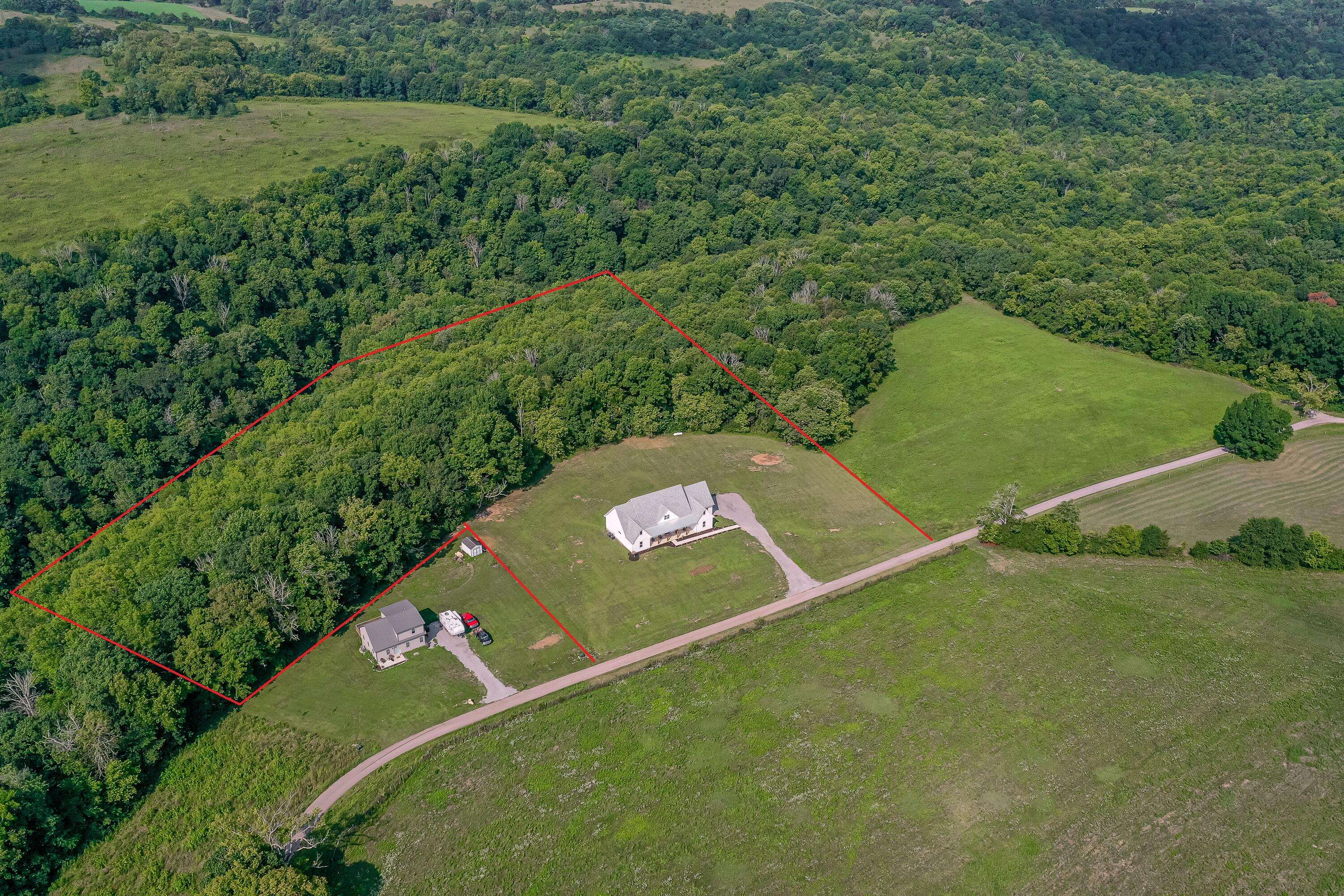 Harrodsburg, KY 40330,840 A T Dean Road