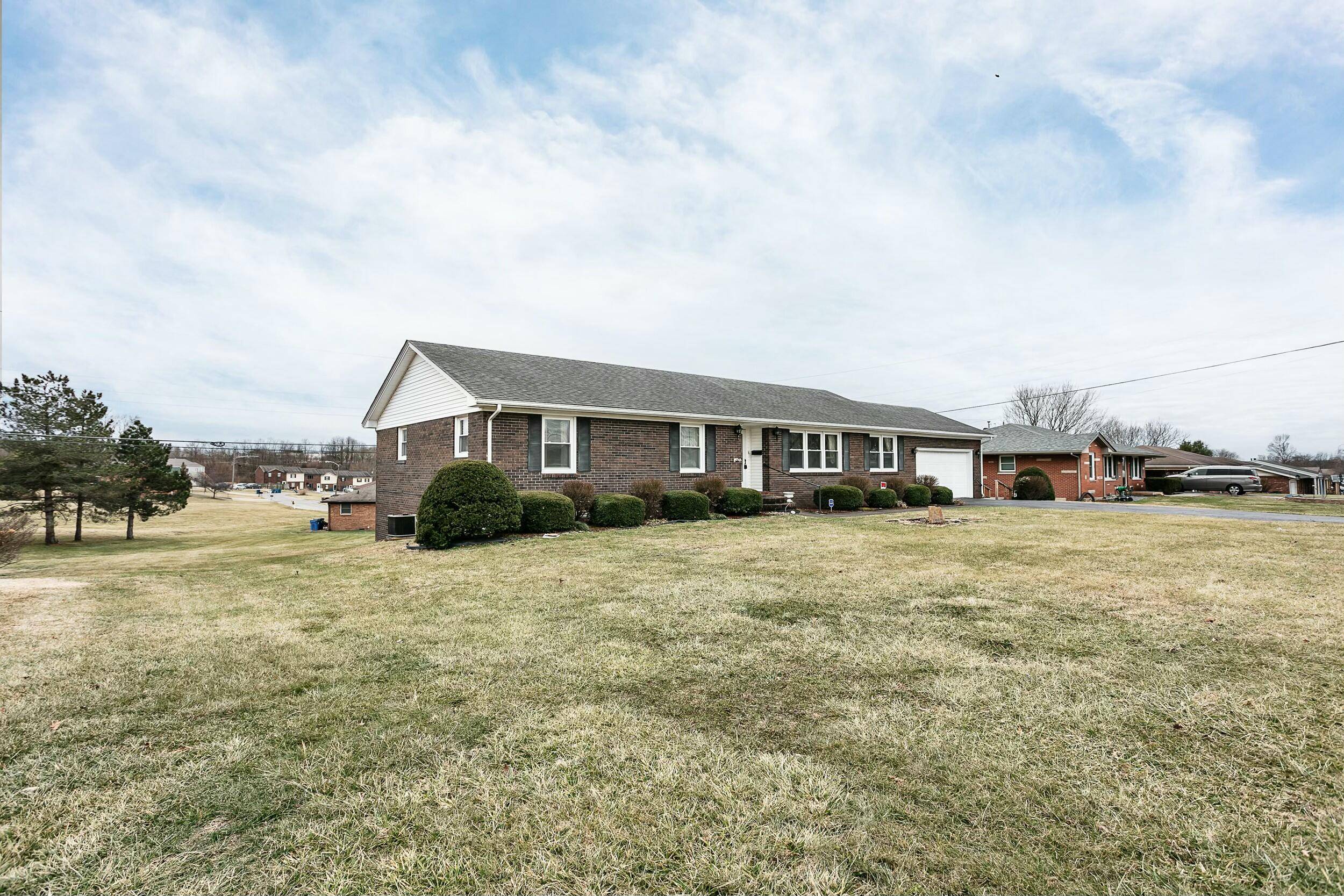 Danville, KY 40422,414 Carrigan Drive