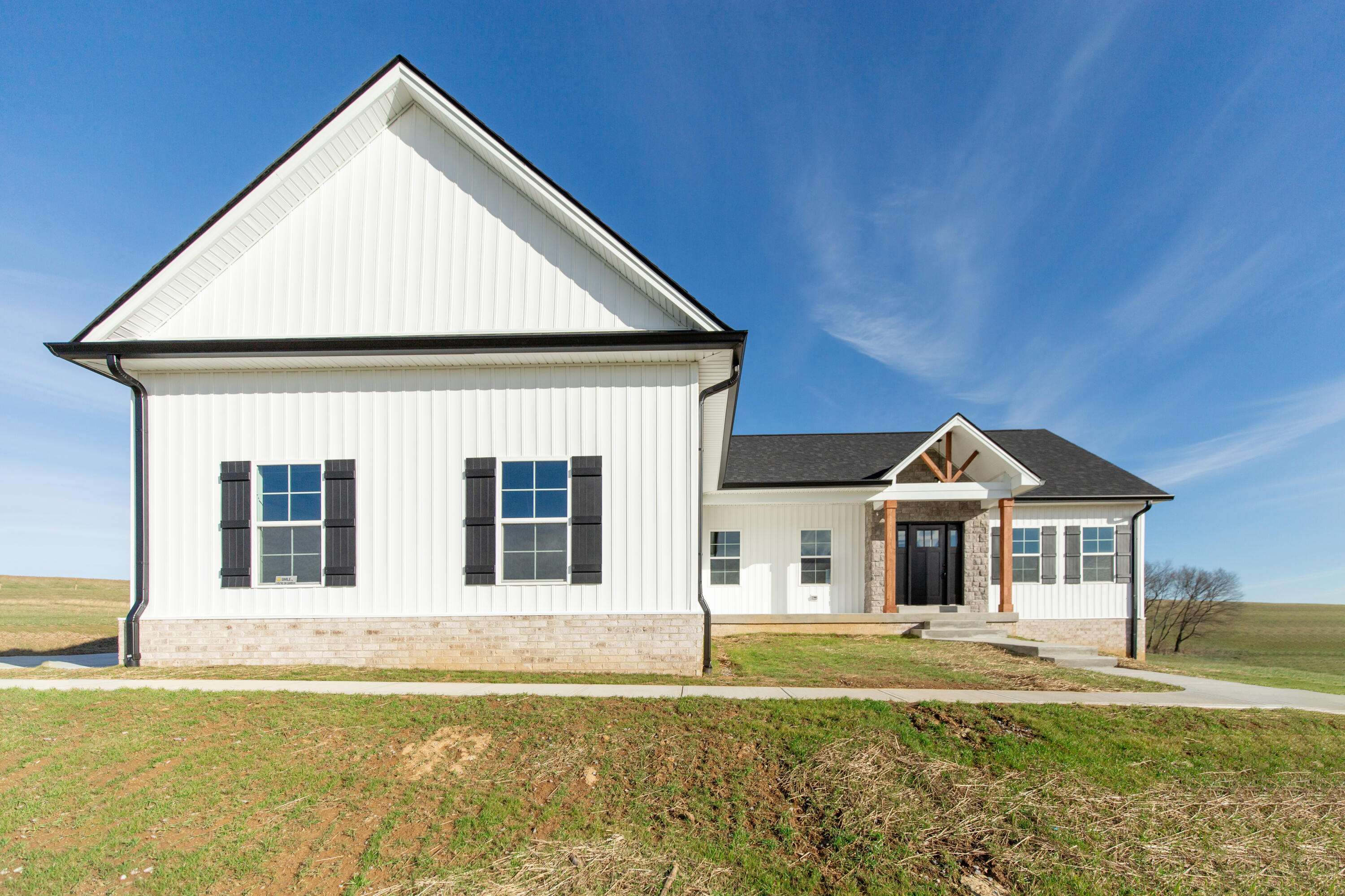 Lancaster, KY 40444,299 Boones Creek Road