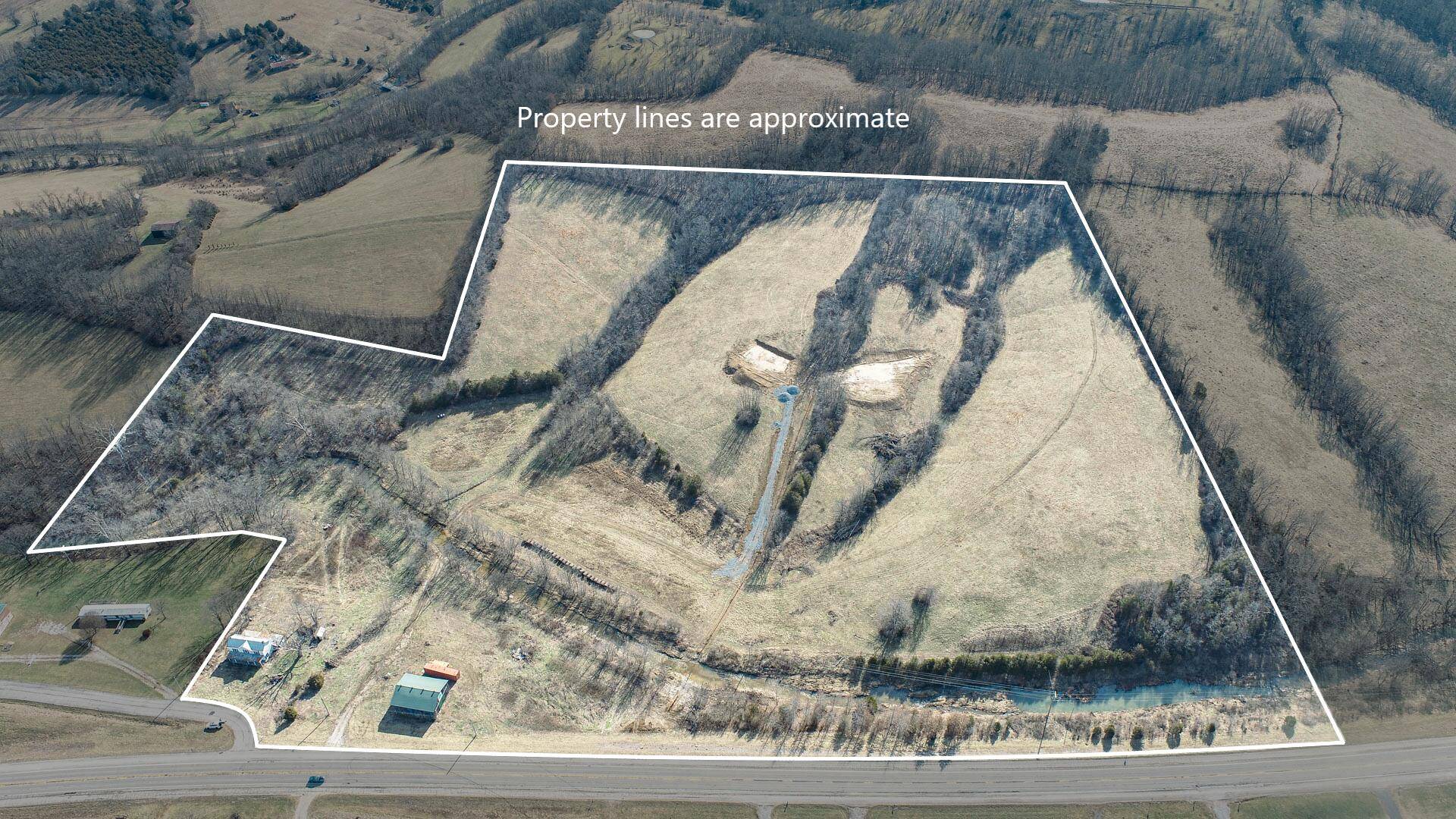 Carlisle, KY 40311,7498 Maysville Road