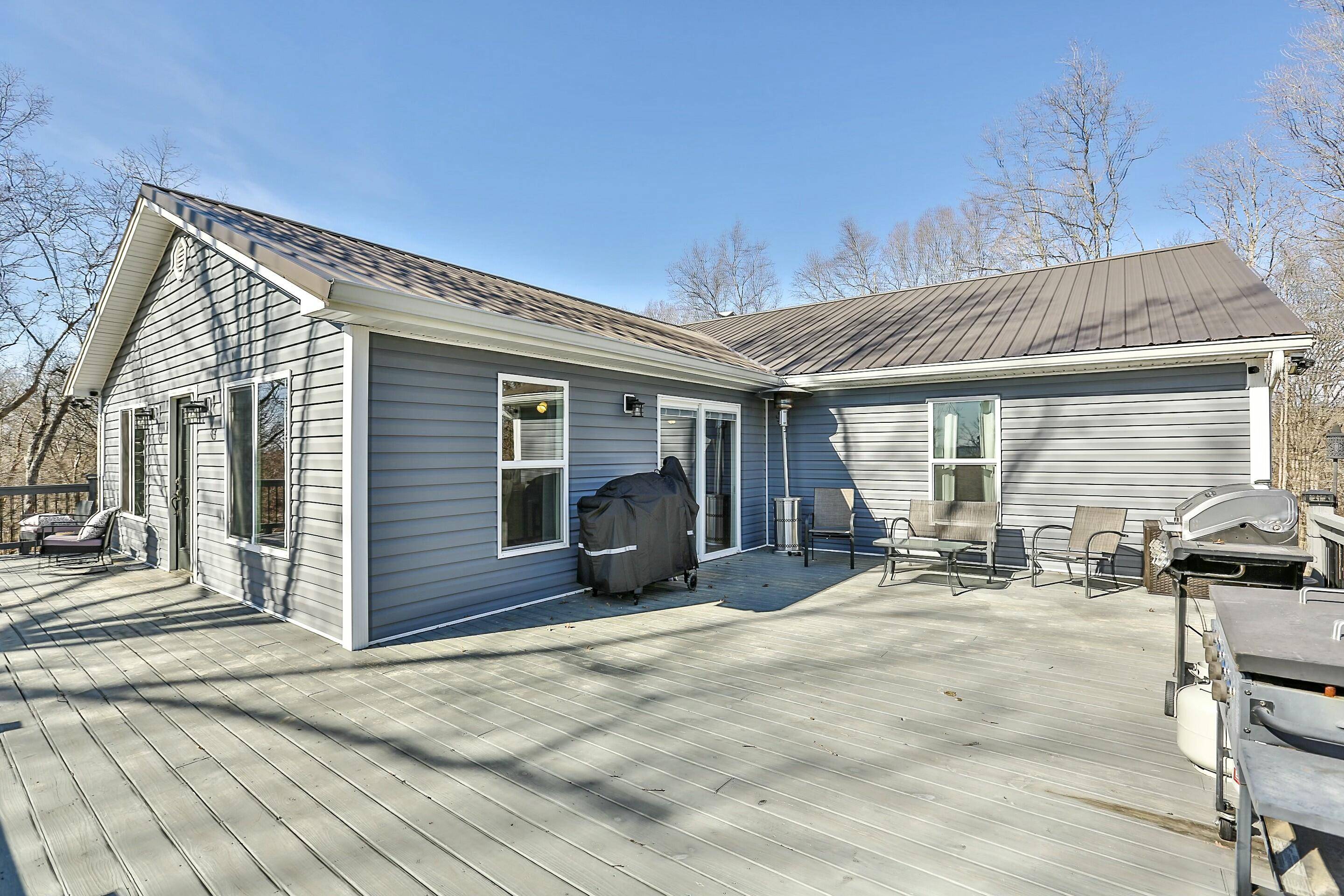 Lawrenceburg, KY 40342,1380 Herndon Road
