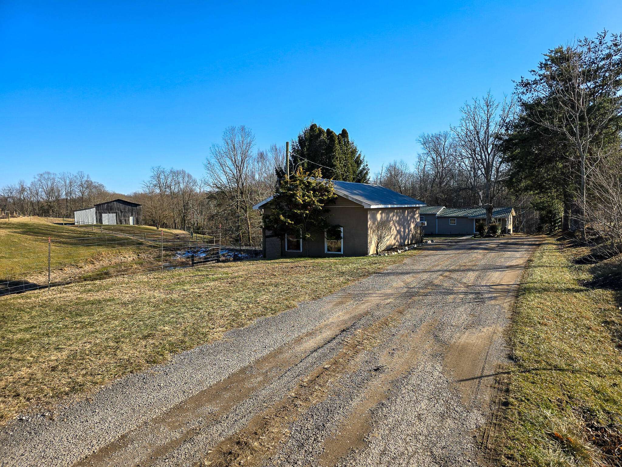 Liberty, KY 42539,240 Pawpaw Creek Road