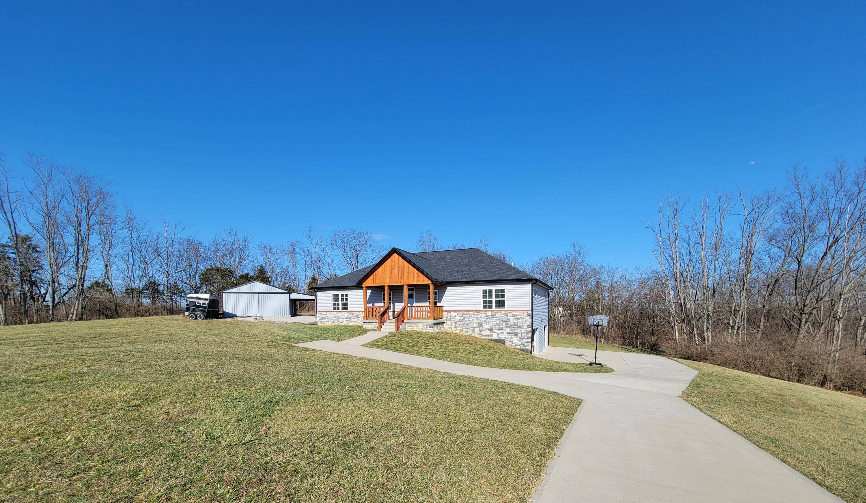 Cynthiana, KY 41031,17 Teresa Drive