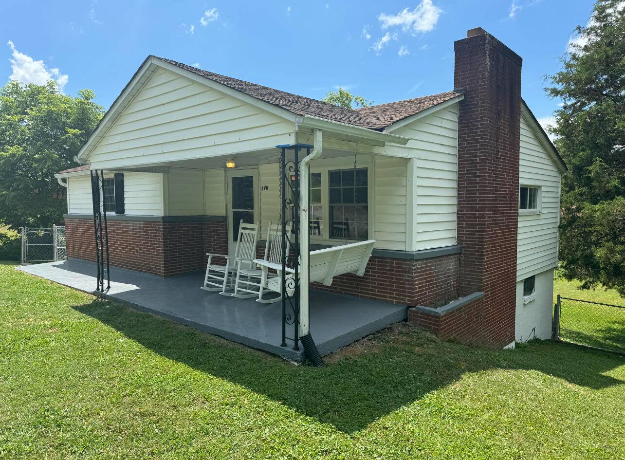 Williamsburg, KY 40769,757 Old Corbin Pike Road