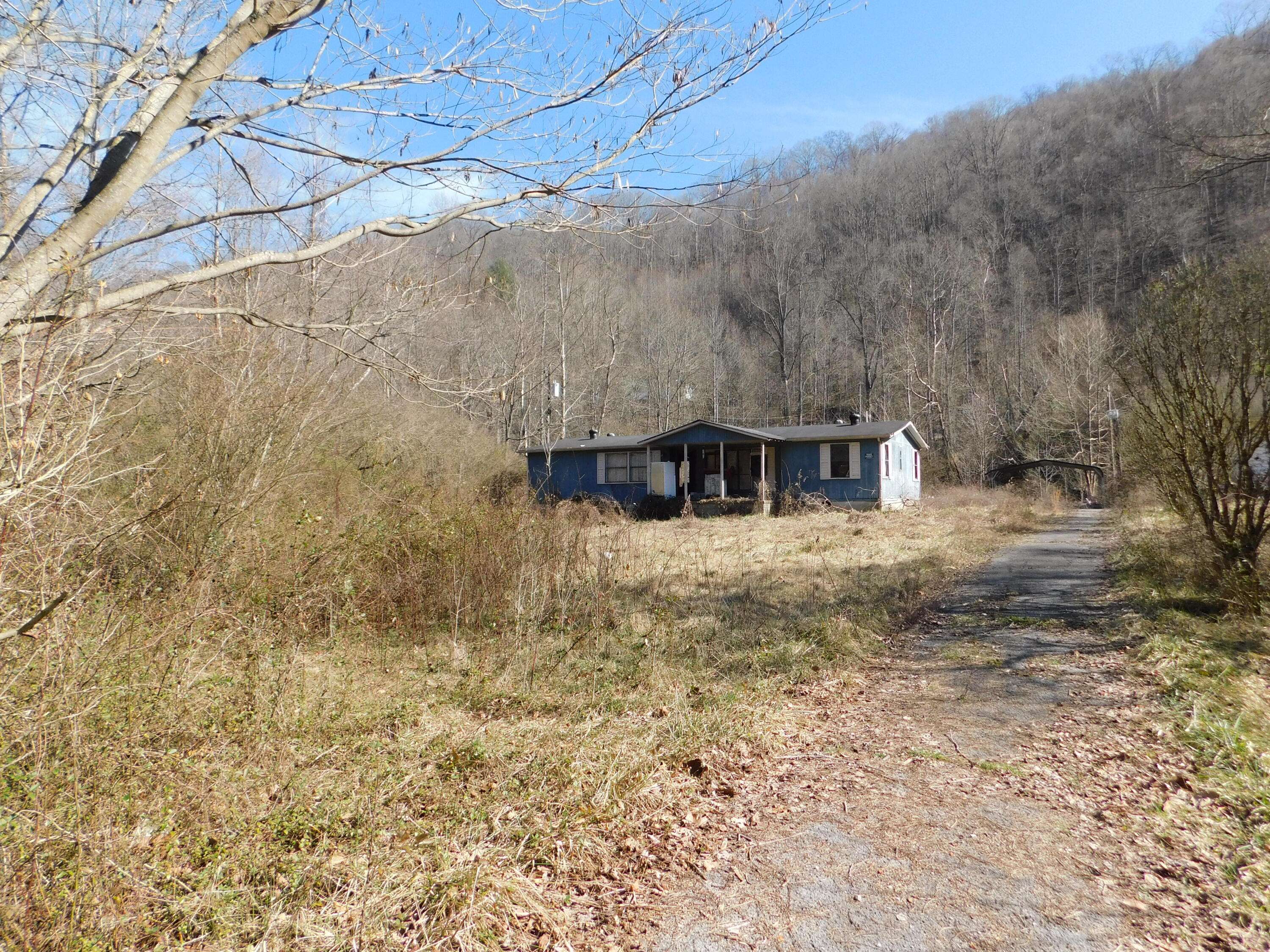 Harlan, KY 40831,7293 West HWY 72