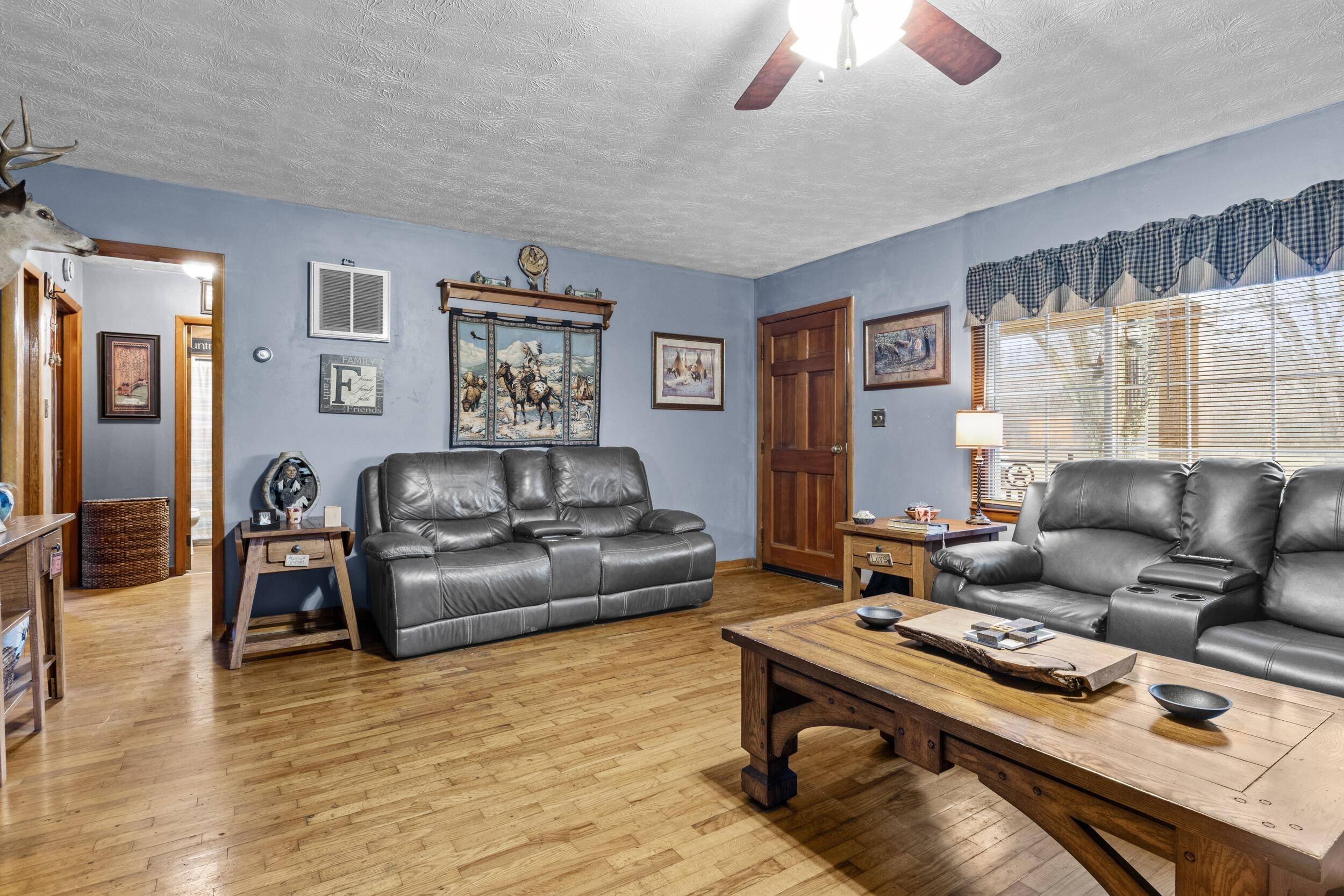 Perryville, KY 40468,60 Hamilton Lane