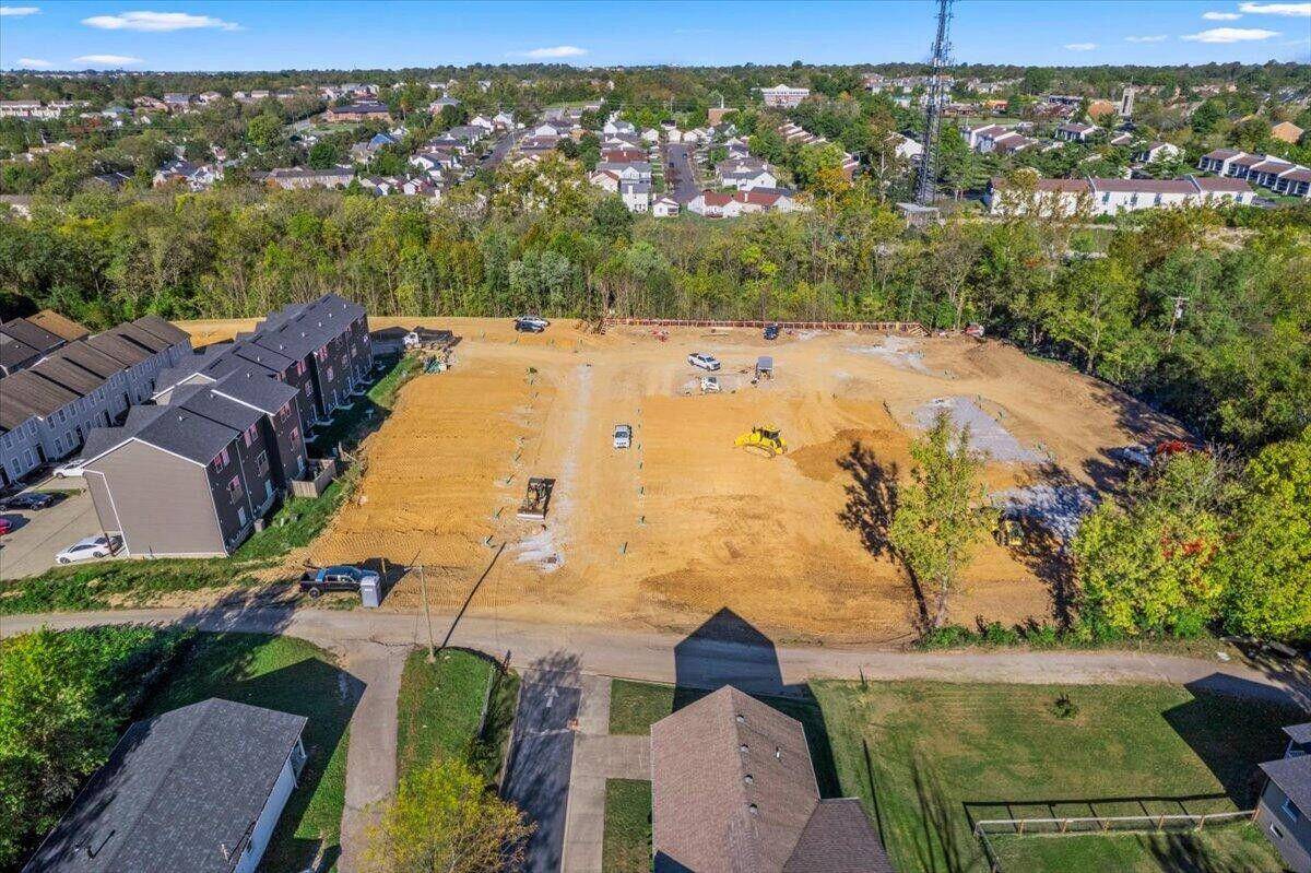 Lexington, KY 40517,1145 Appian Crossing Way #1003