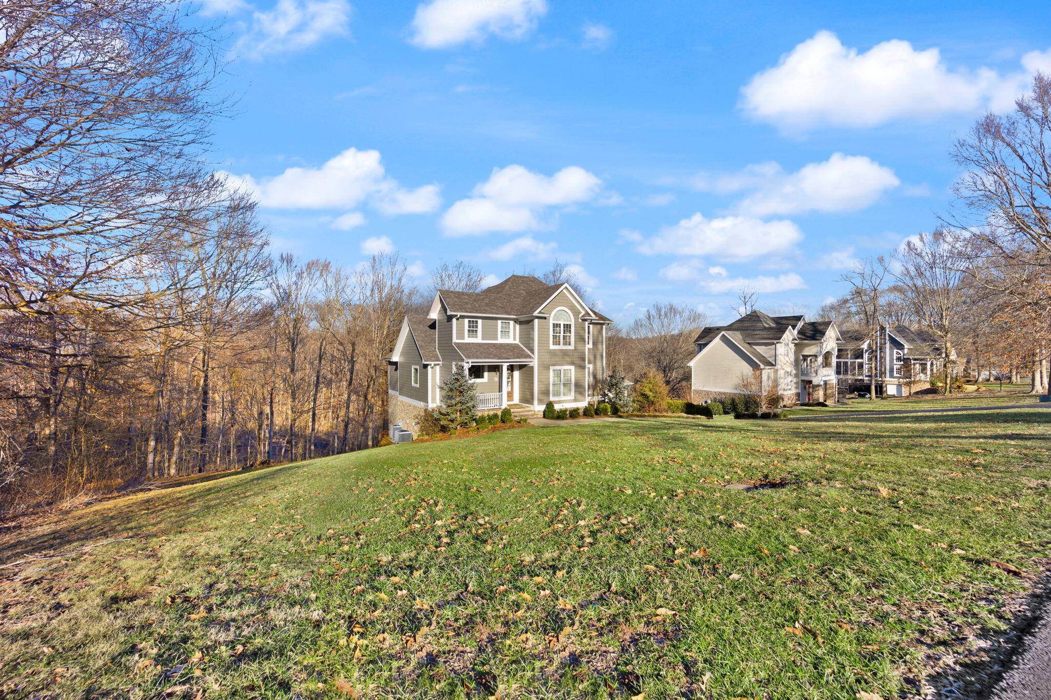 Jamestown, KY 42629,522 Lakeview Drive