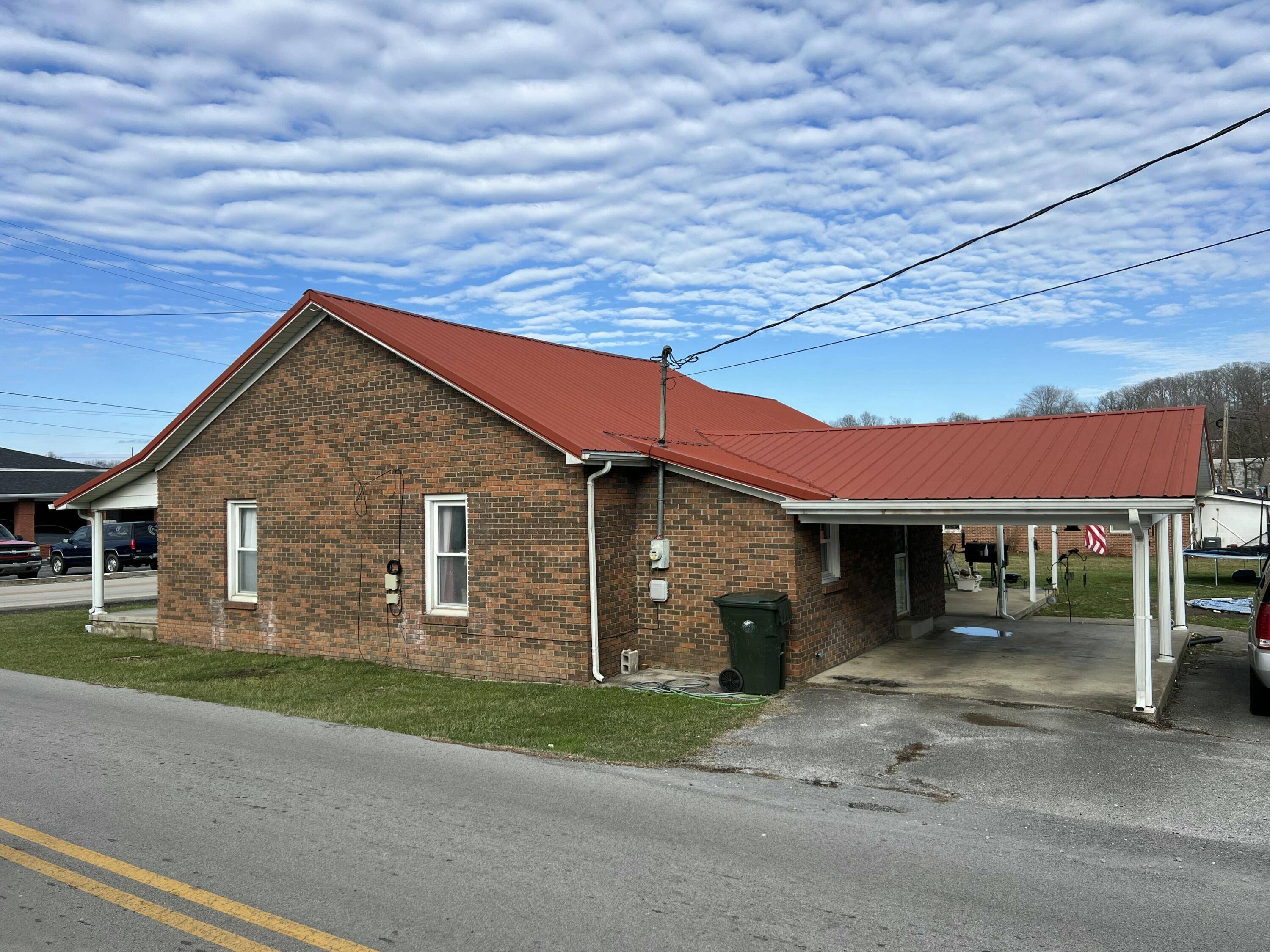 London, KY 40741,502 East Third Street