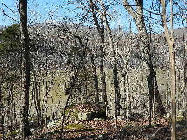 Burnside, KY 41519,86 North Fork Drive
