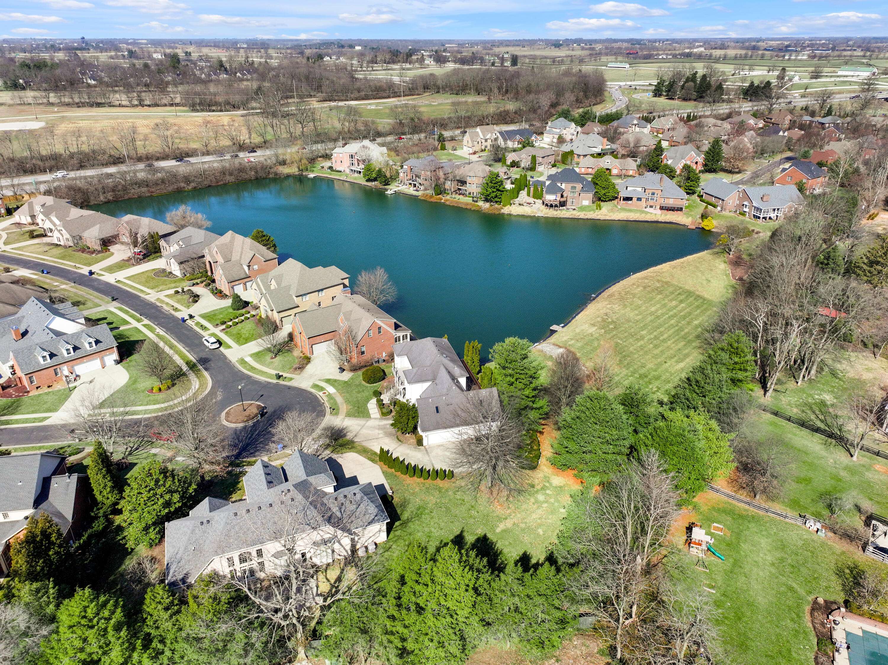 Lexington, KY 40504,1224 Cape Cod Circle