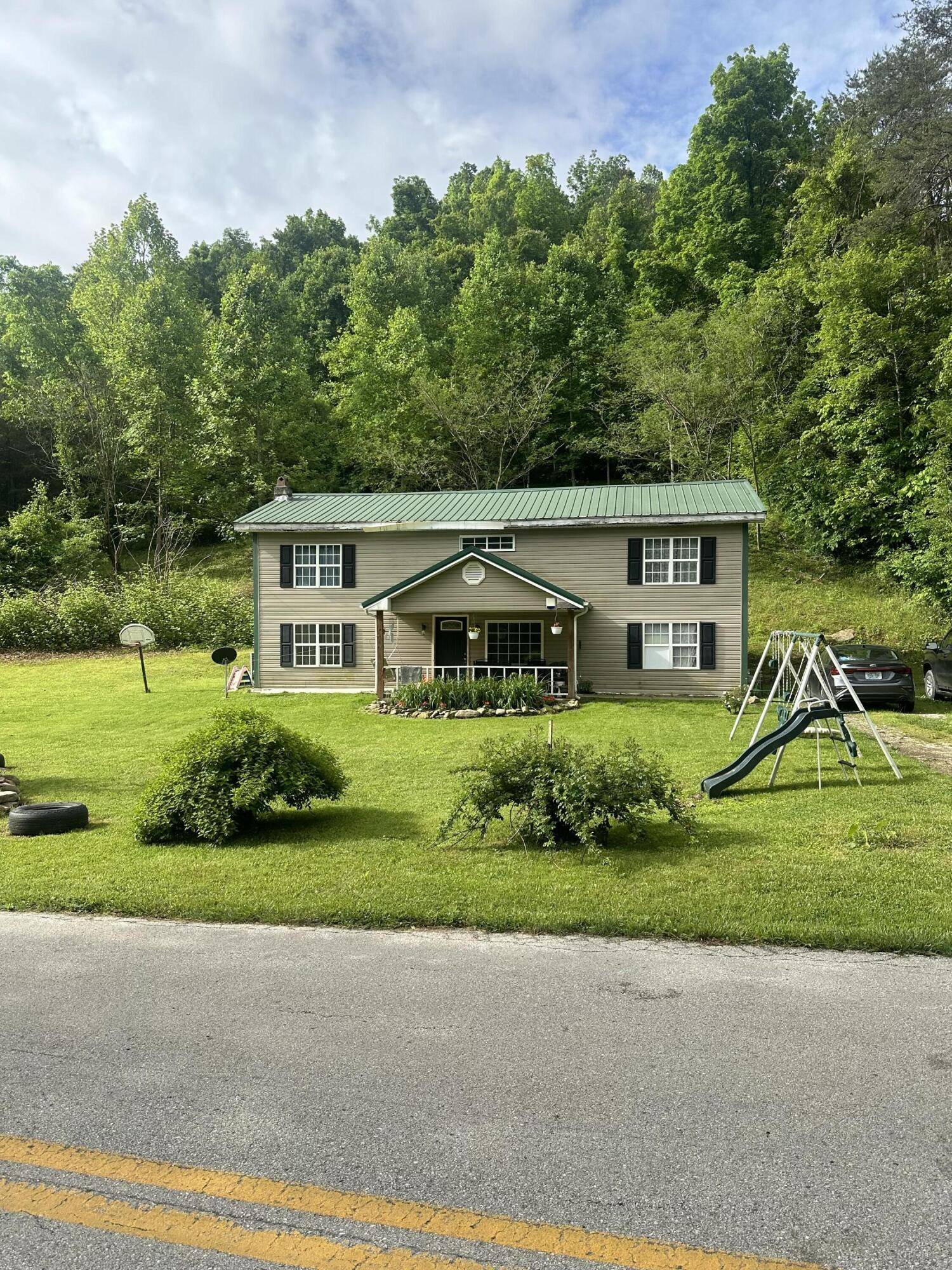 Booneville, KY 41314,2033 KY  1938