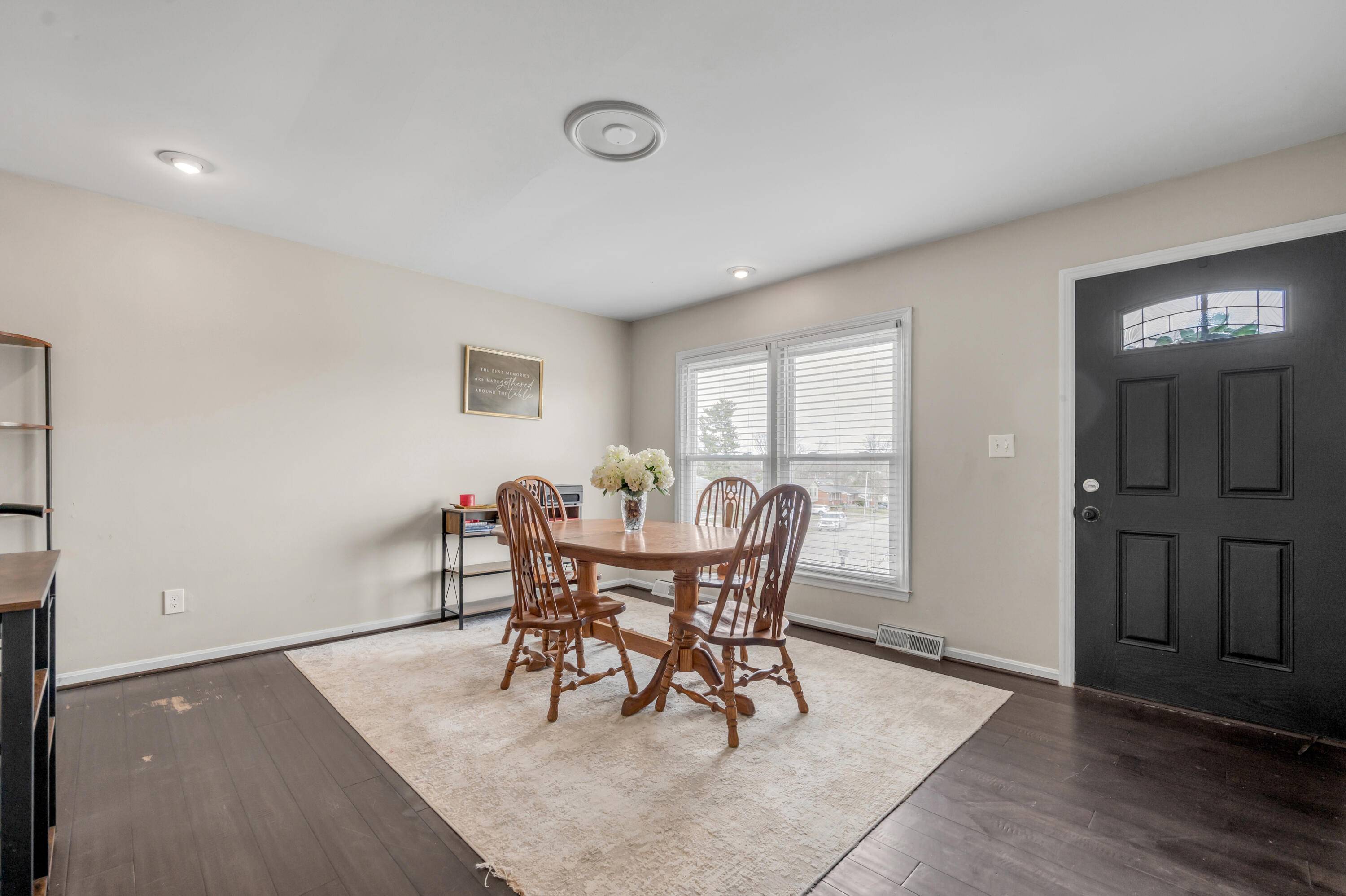 Lexington, KY 40517,281 Kenlock Drive