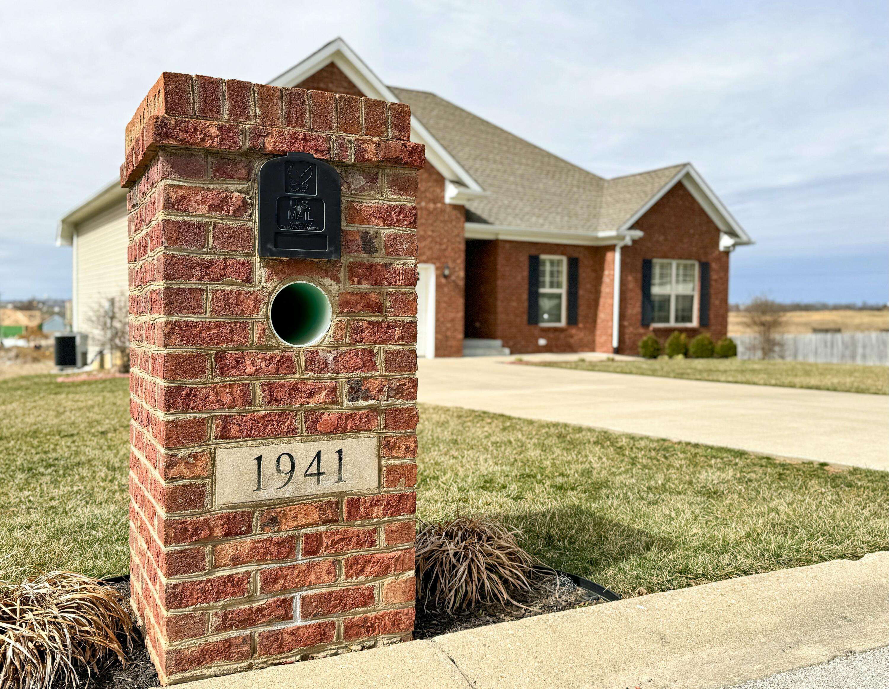 Lawrenceburg, KY 40342,1941 Clearwater Drive