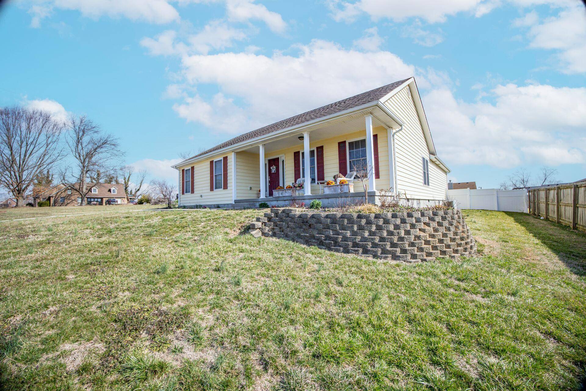 Paris, KY 40361,621 Clintonville Road