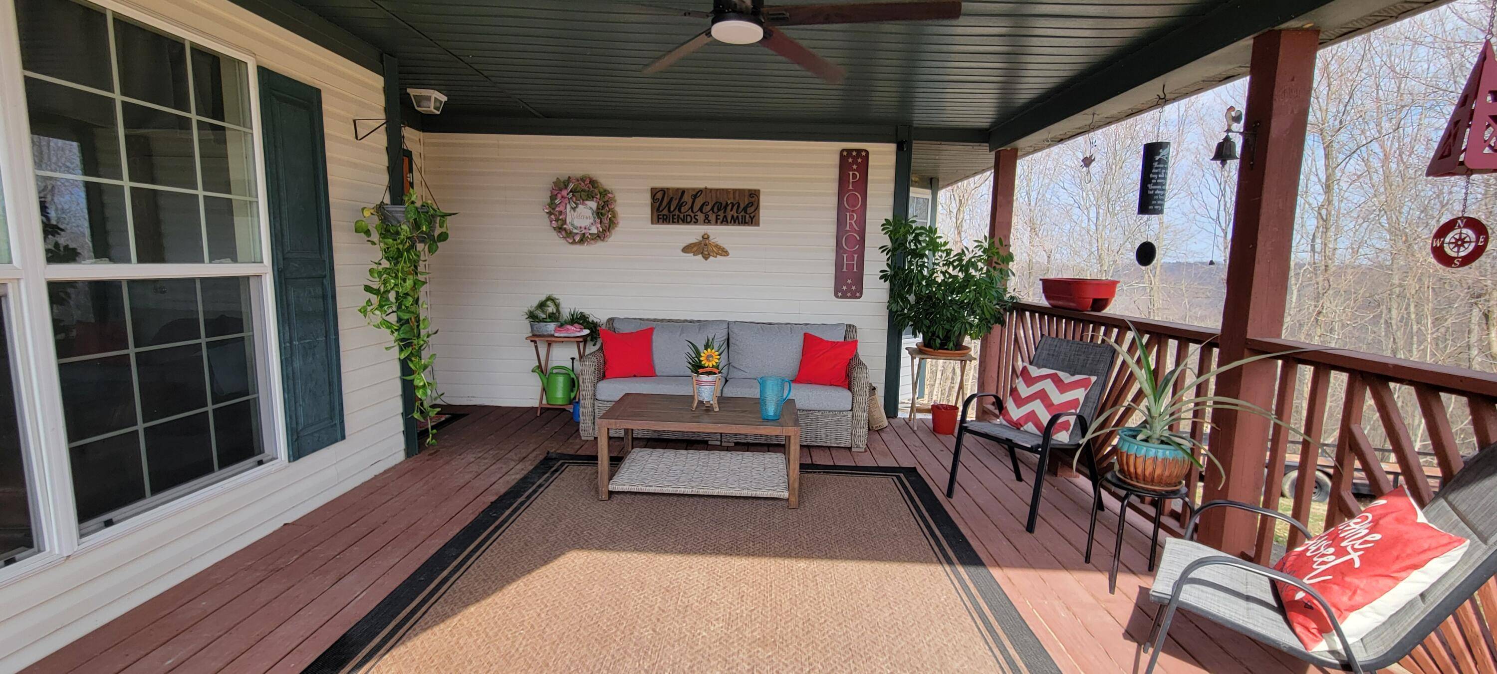 Wallingford, KY 41093,1347 Farris Branch Road