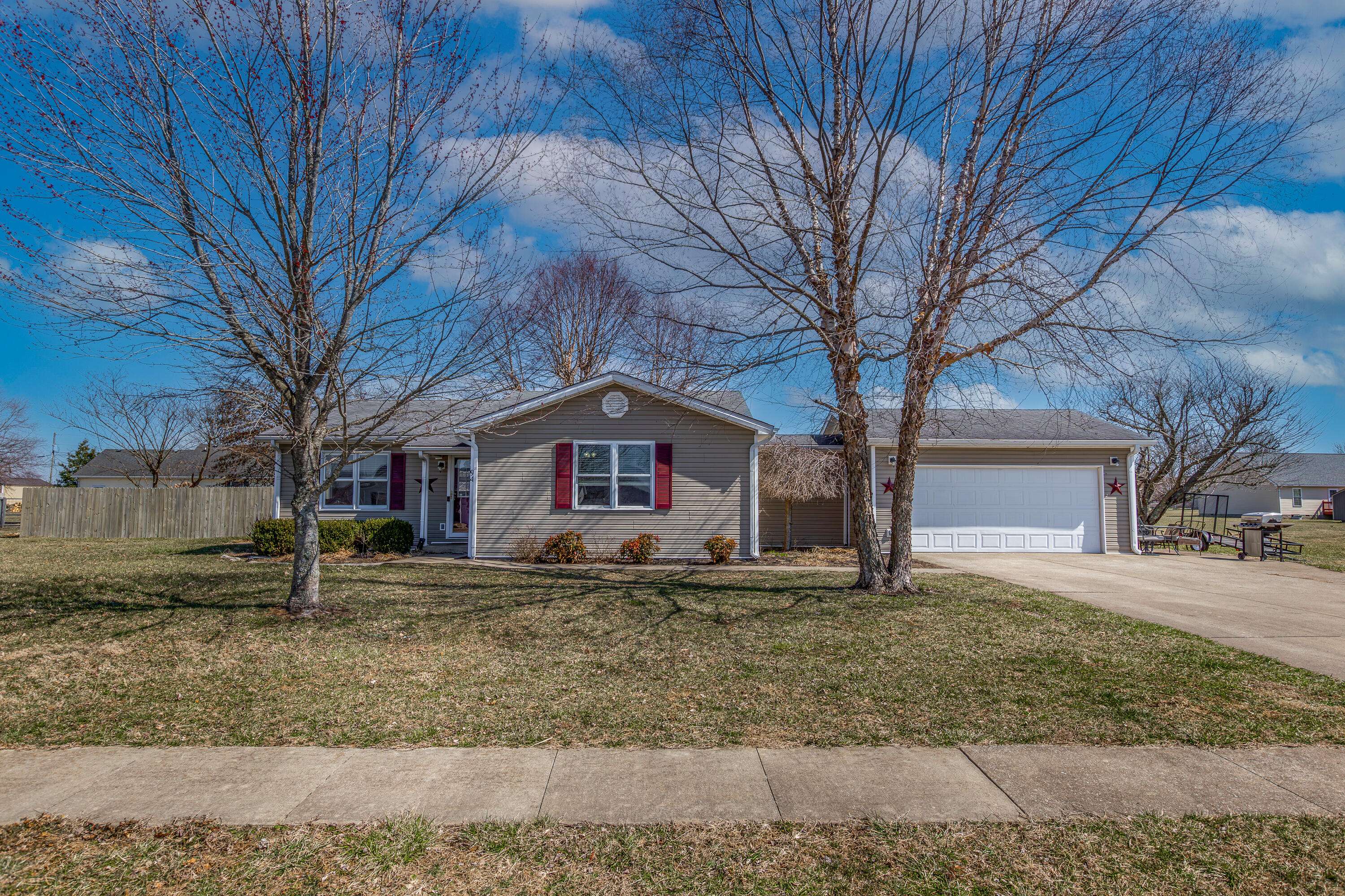 Stanford, KY 40484,94 Watkins Avenue