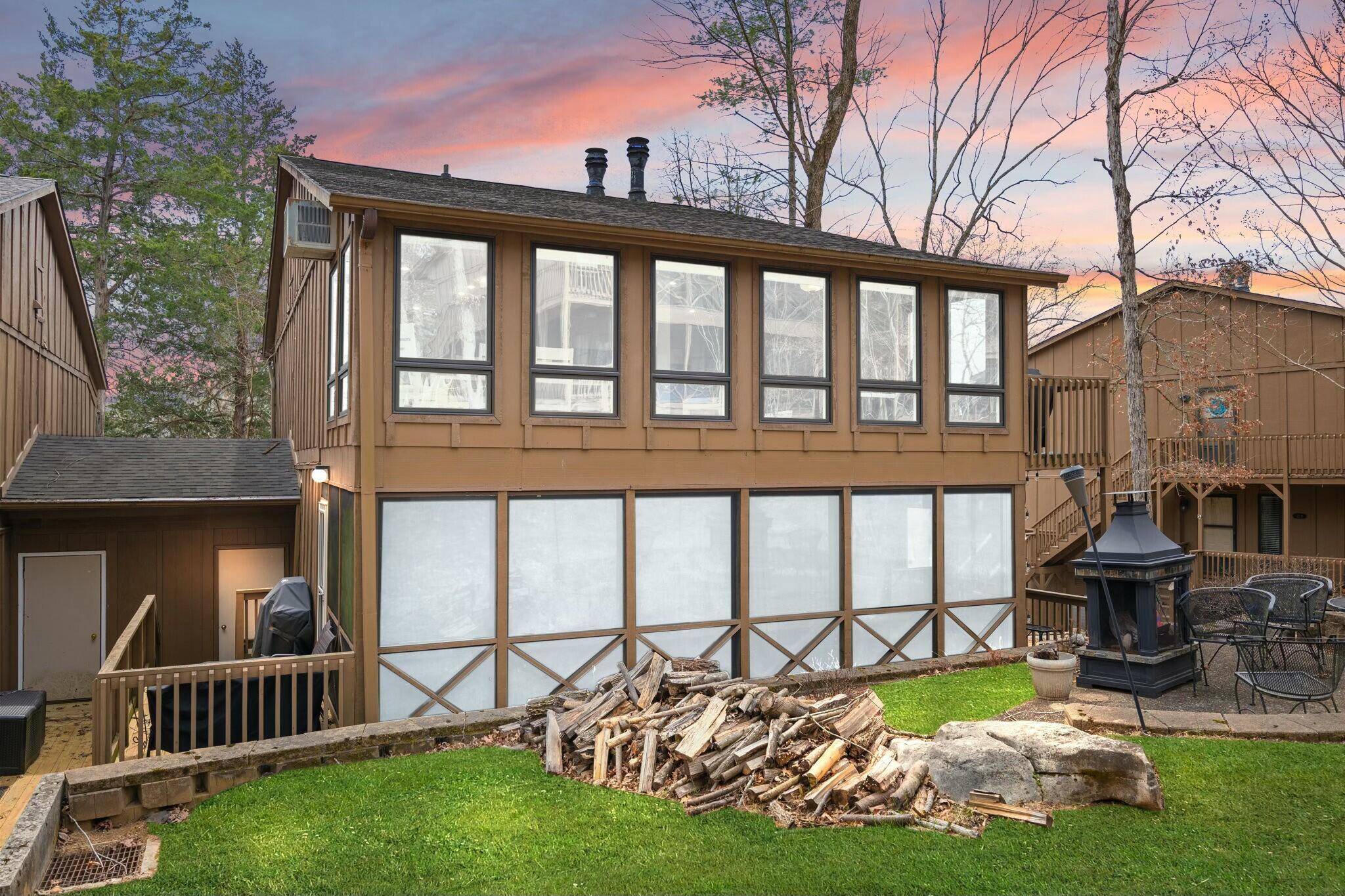 Bronston, KY 42518,41-2 Woodson Bend Resort