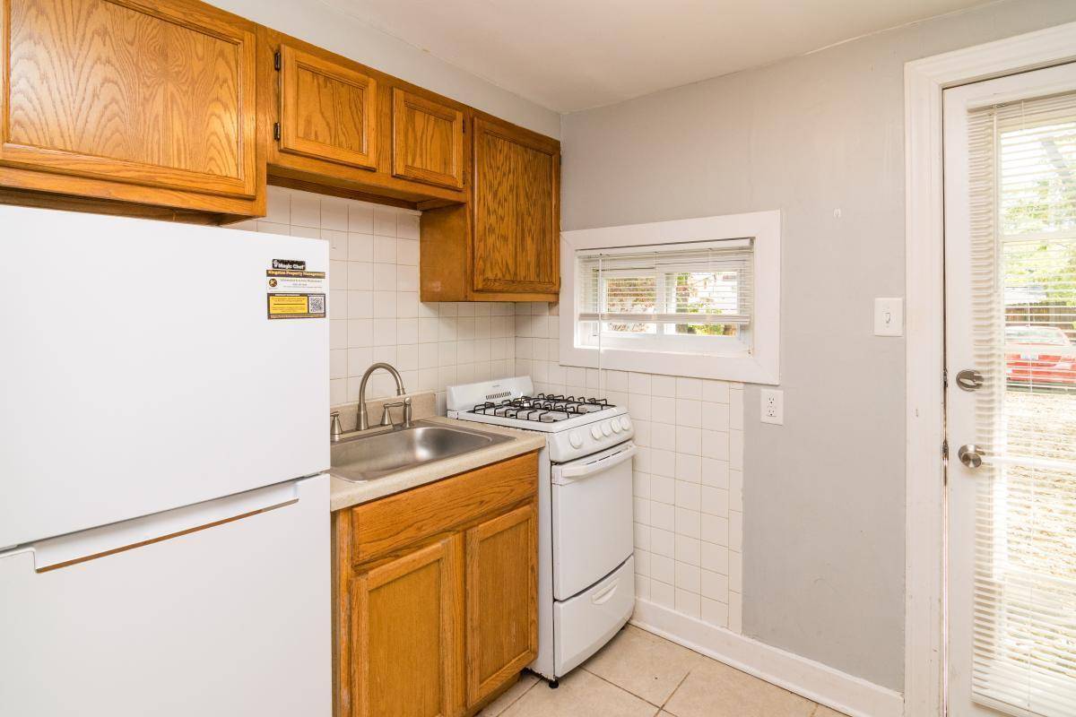 Lexington, KY 40502,168 Woodland Avenue